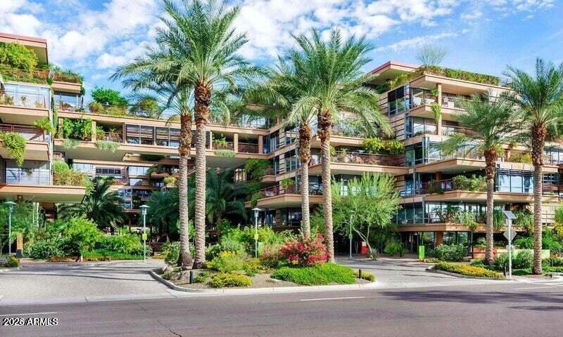 7161 E RANCHO VISTA Drive 2008
