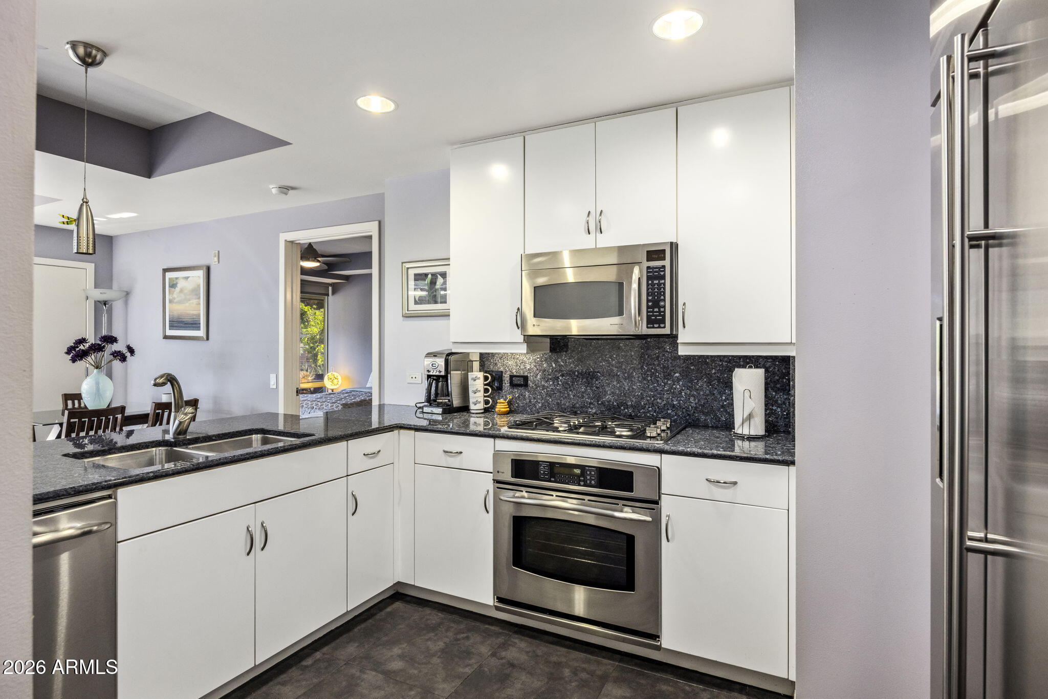 7161 E RANCHO VISTA Drive 2008