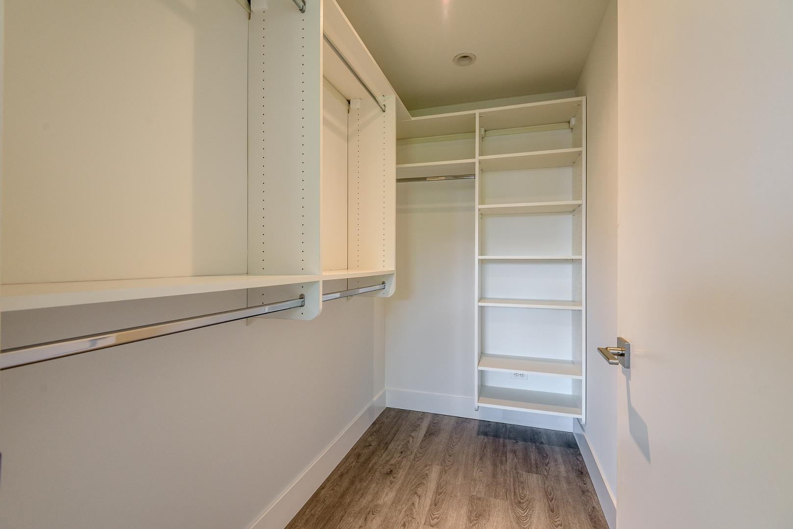 7137 E Rancho Vista Drive Unit 7008