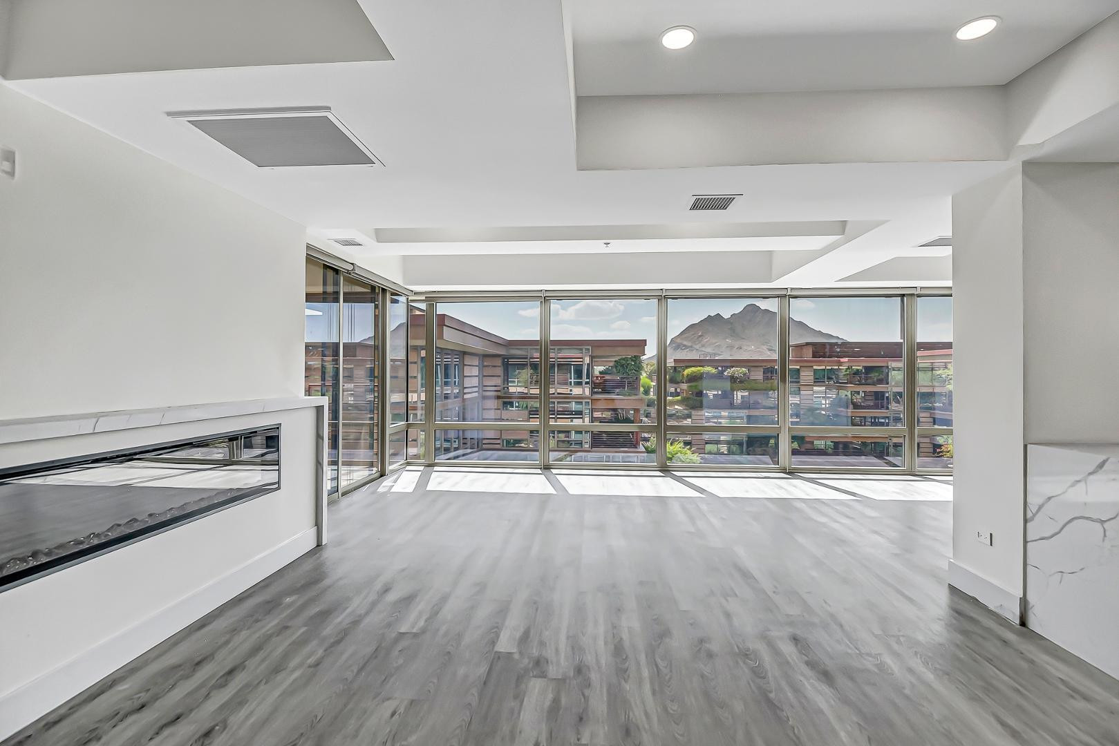 7137 E Rancho Vista Drive Unit 7008