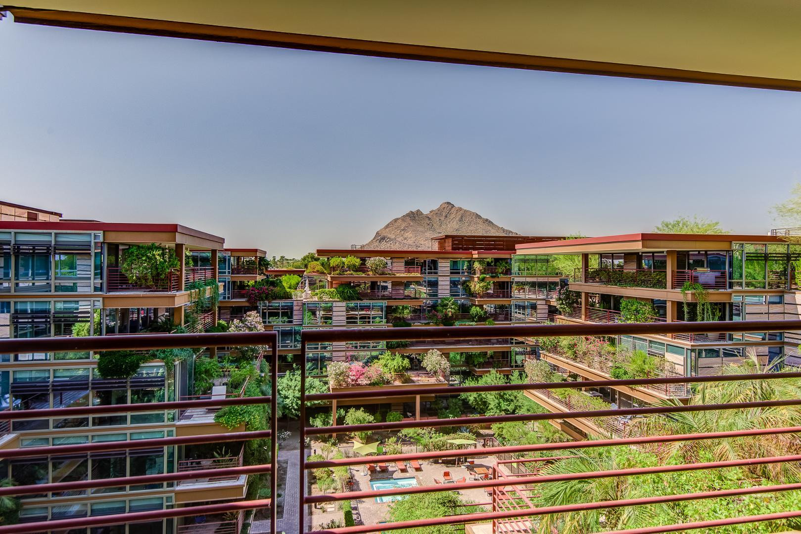 7137 E Rancho Vista Drive Unit 7008