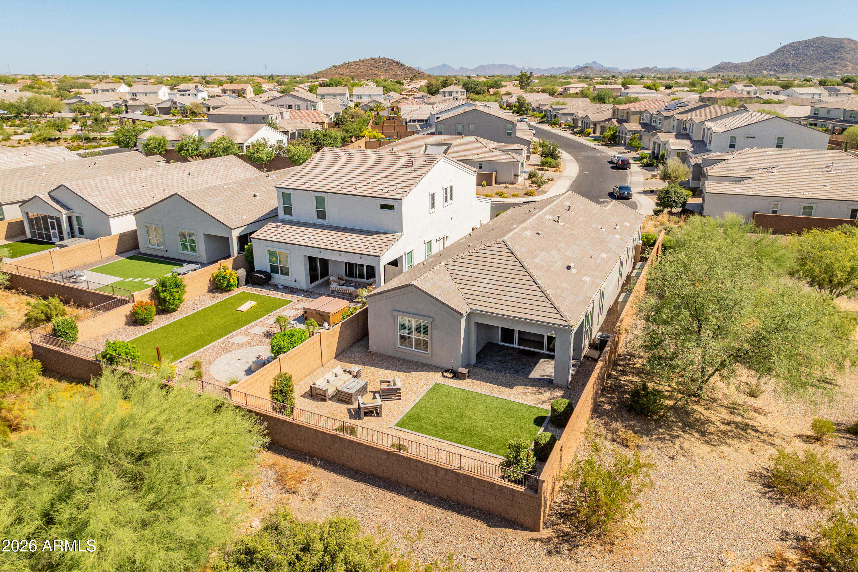 2120 E PARK VIEW Lane
