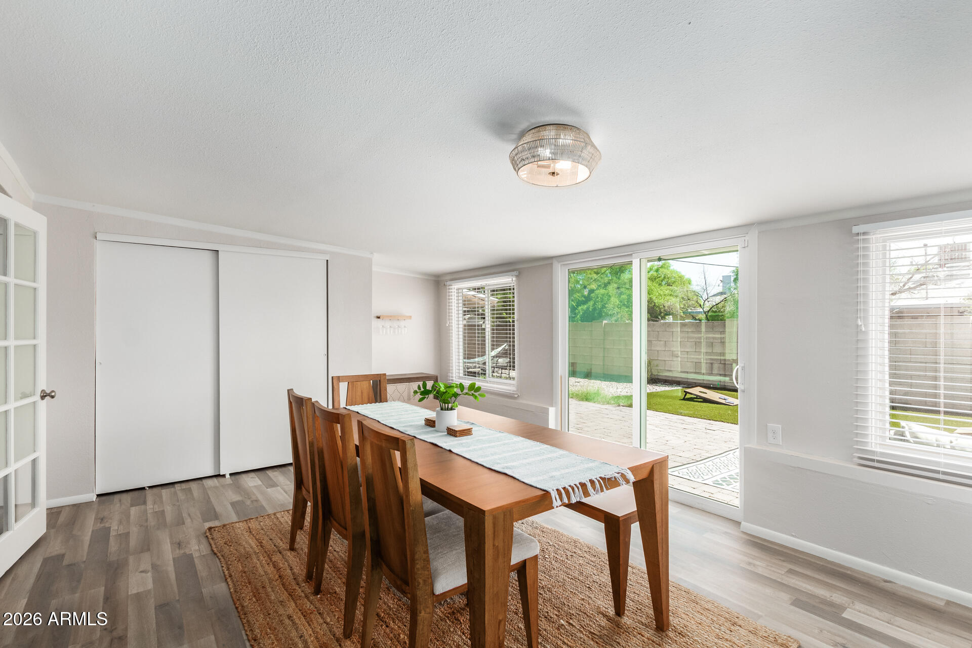 21 E ALAMEDA Drive