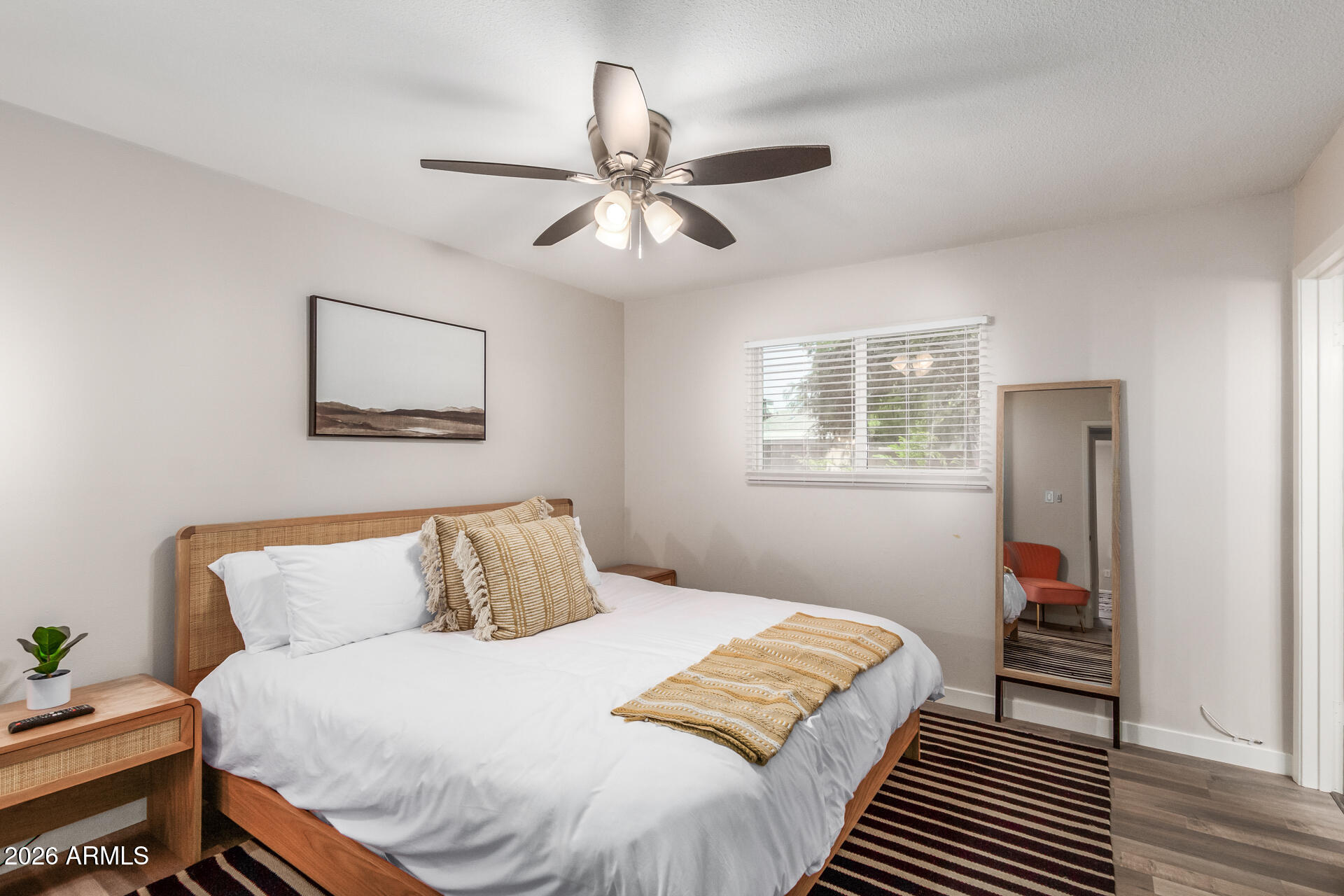 21 E ALAMEDA Drive