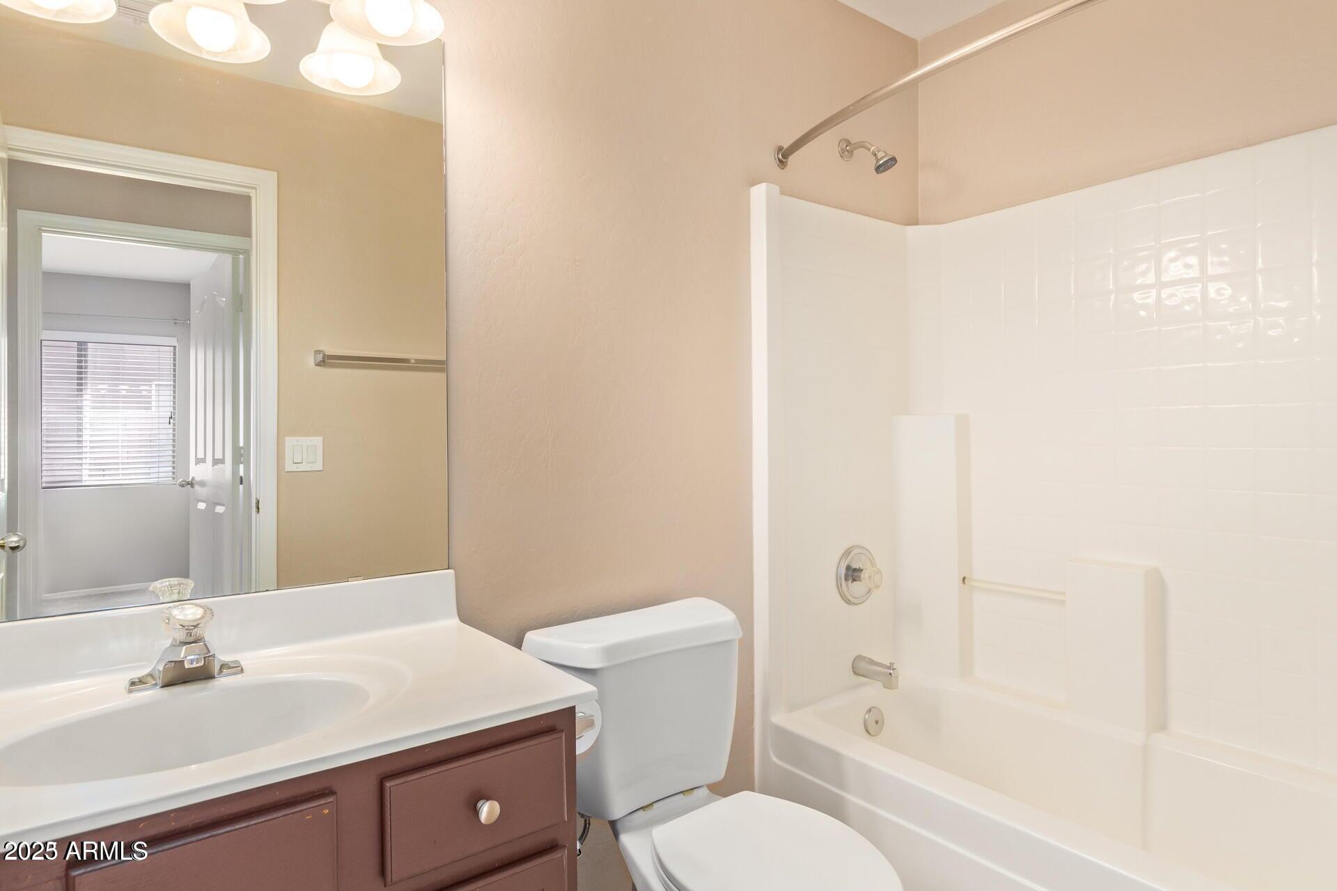 3570 S MOCCASIN Trail