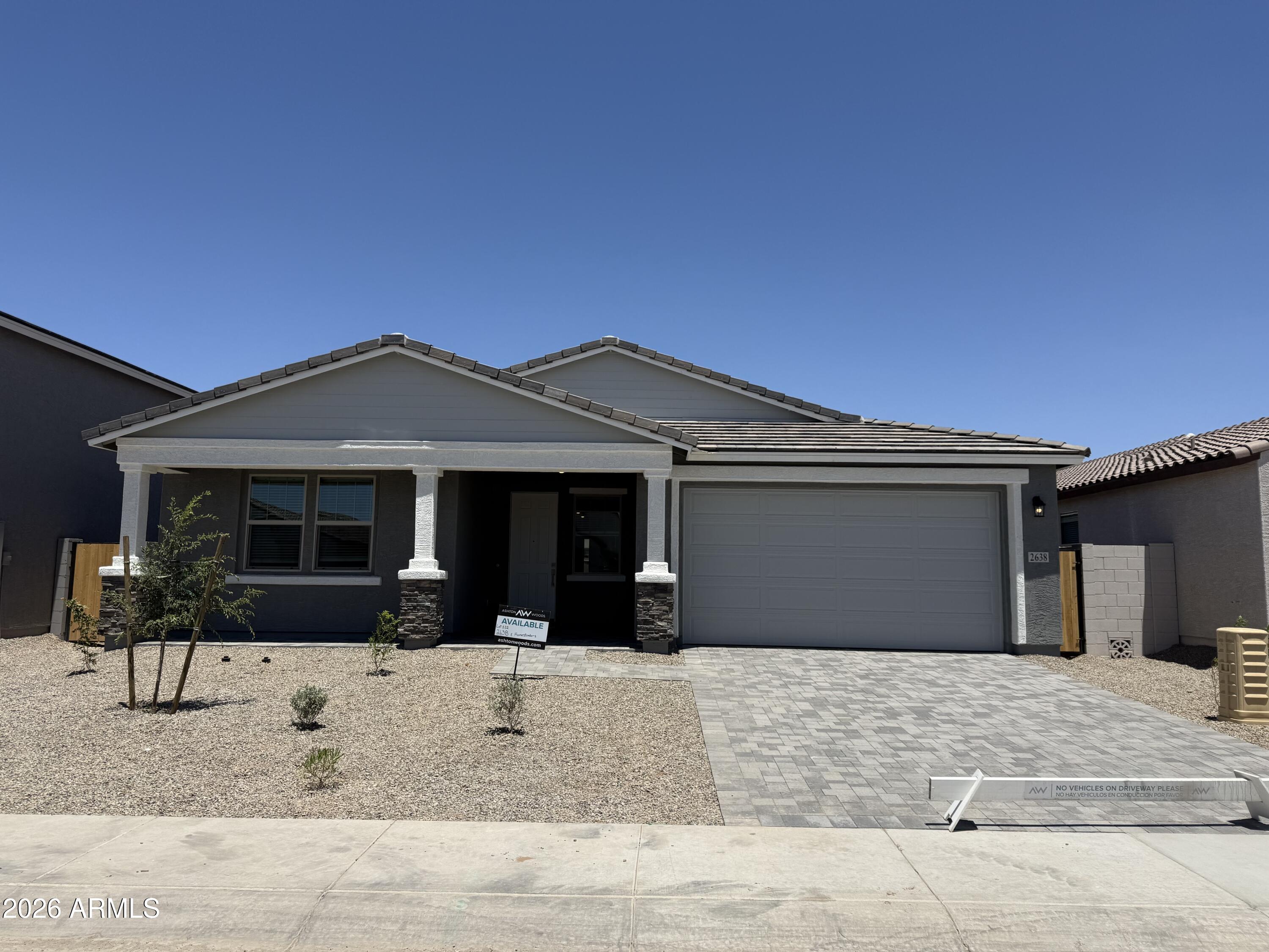 2638 E HOMESTEADER Road