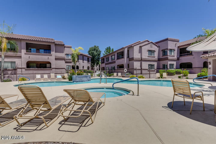 9455 E RAINTREE Drive 2039