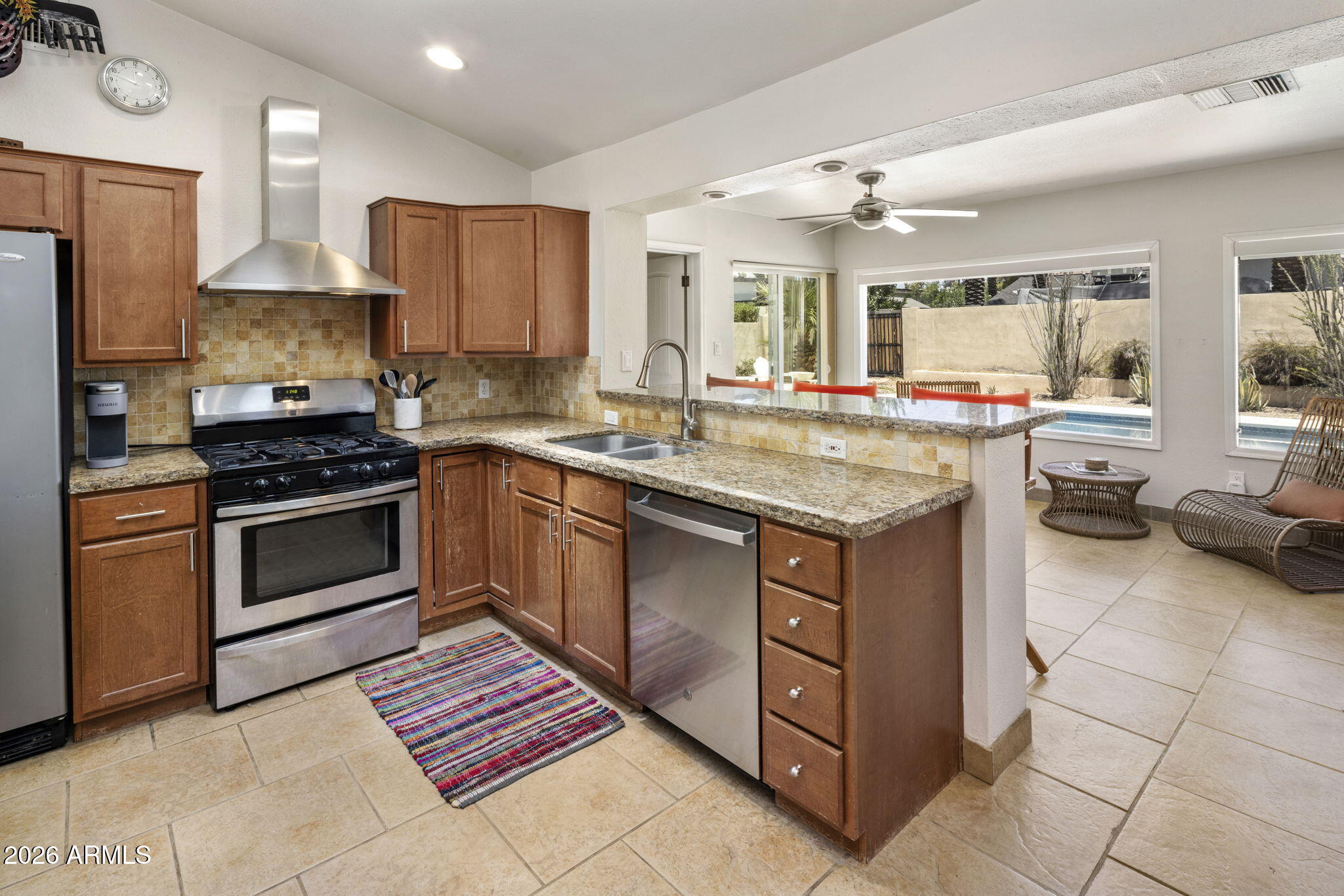 4312 E SELLS Drive
