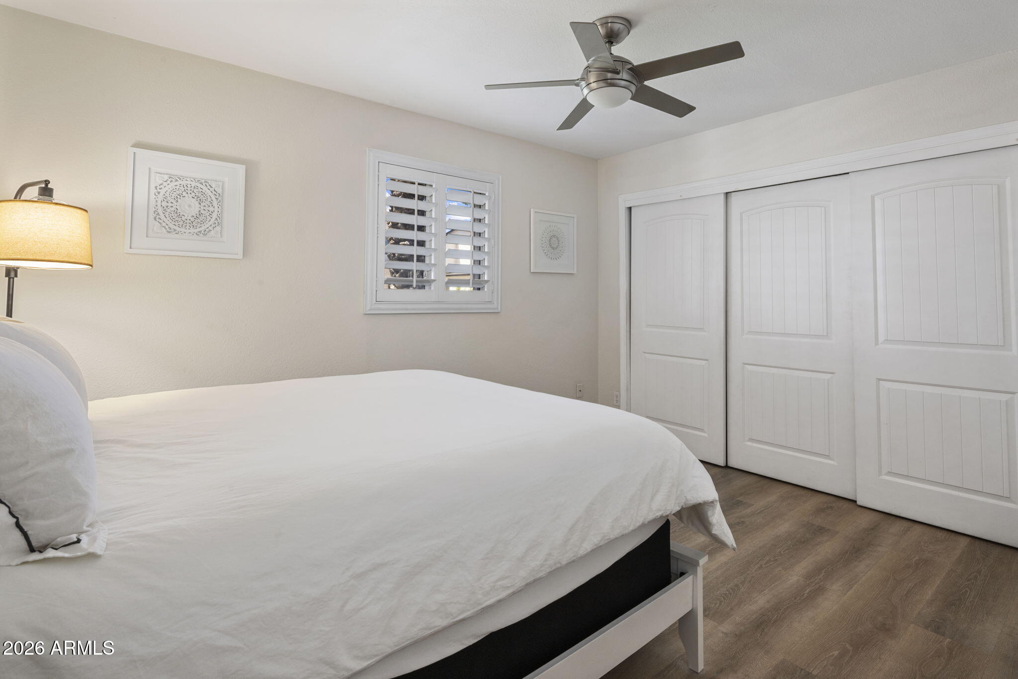 4312 E SELLS Drive
