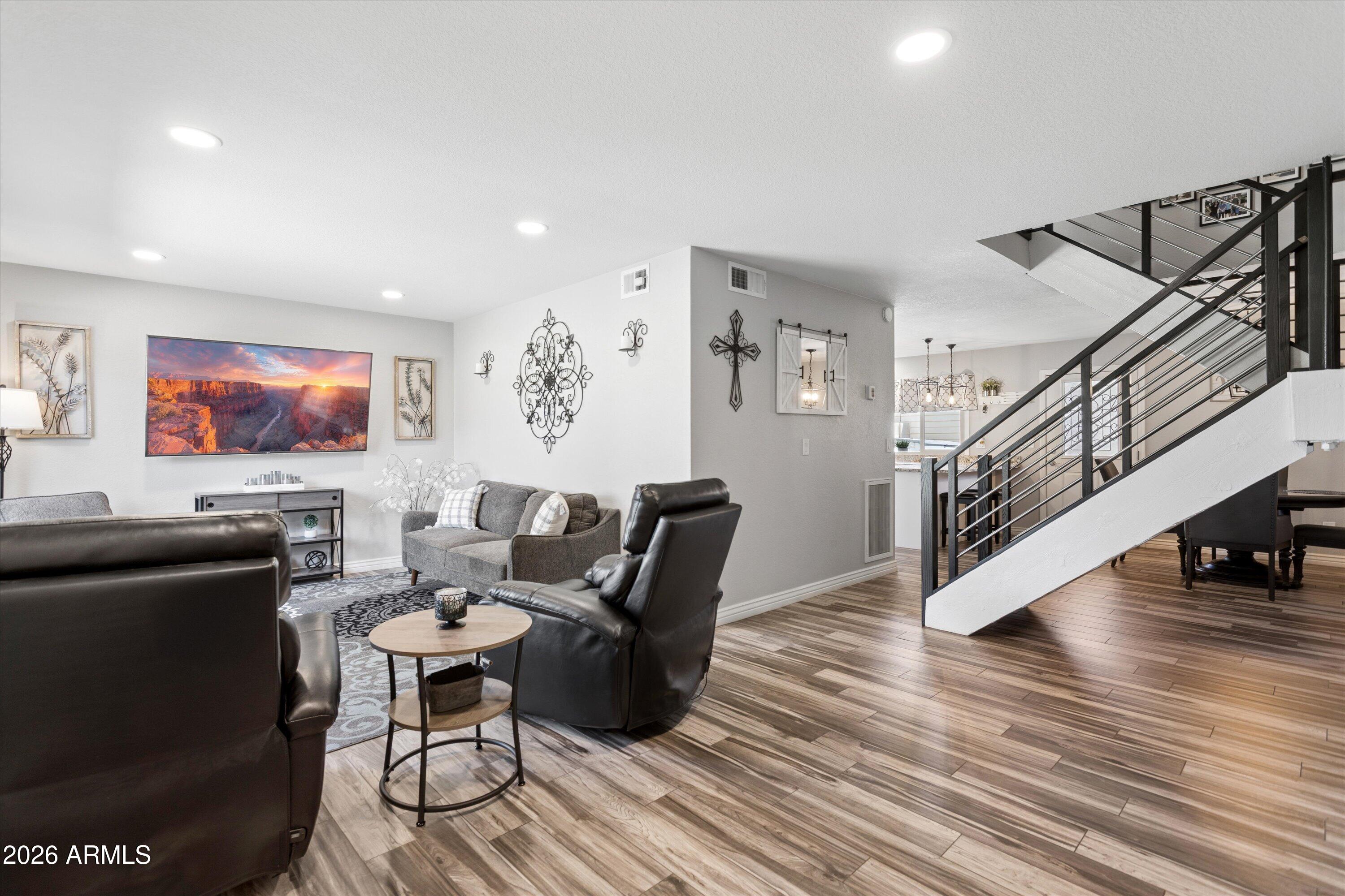 5143 N GRANITE REEF Road