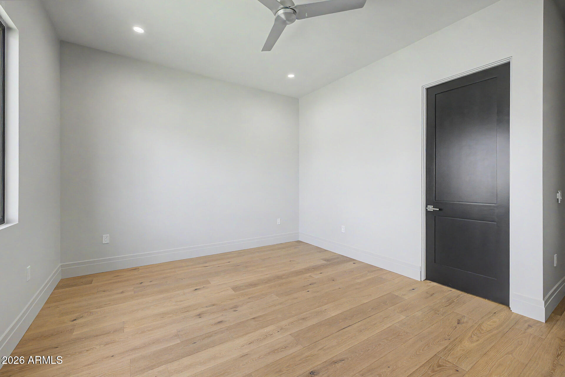 3210 E OREGON Avenue