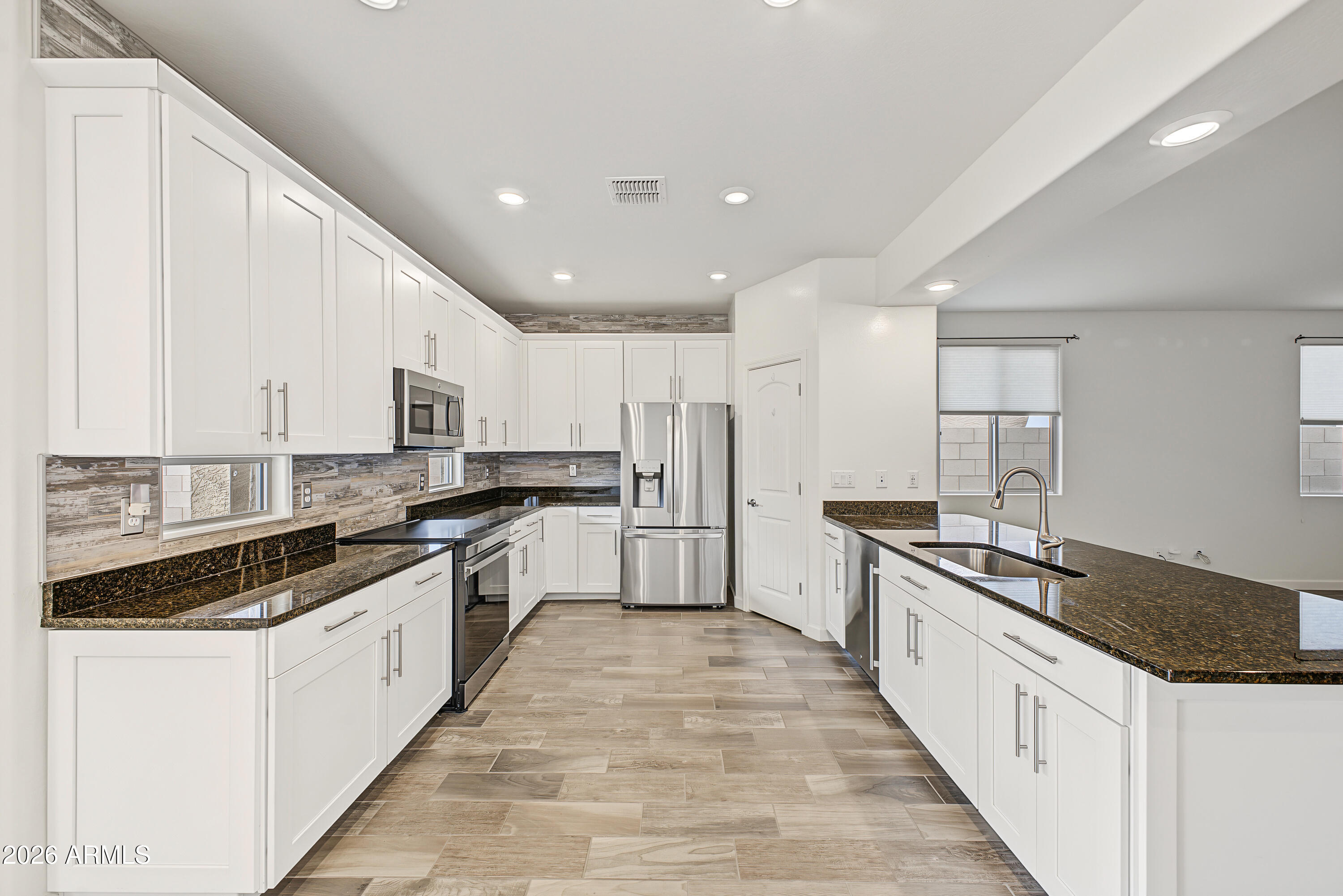 4105 E HOOT OWL Trail
