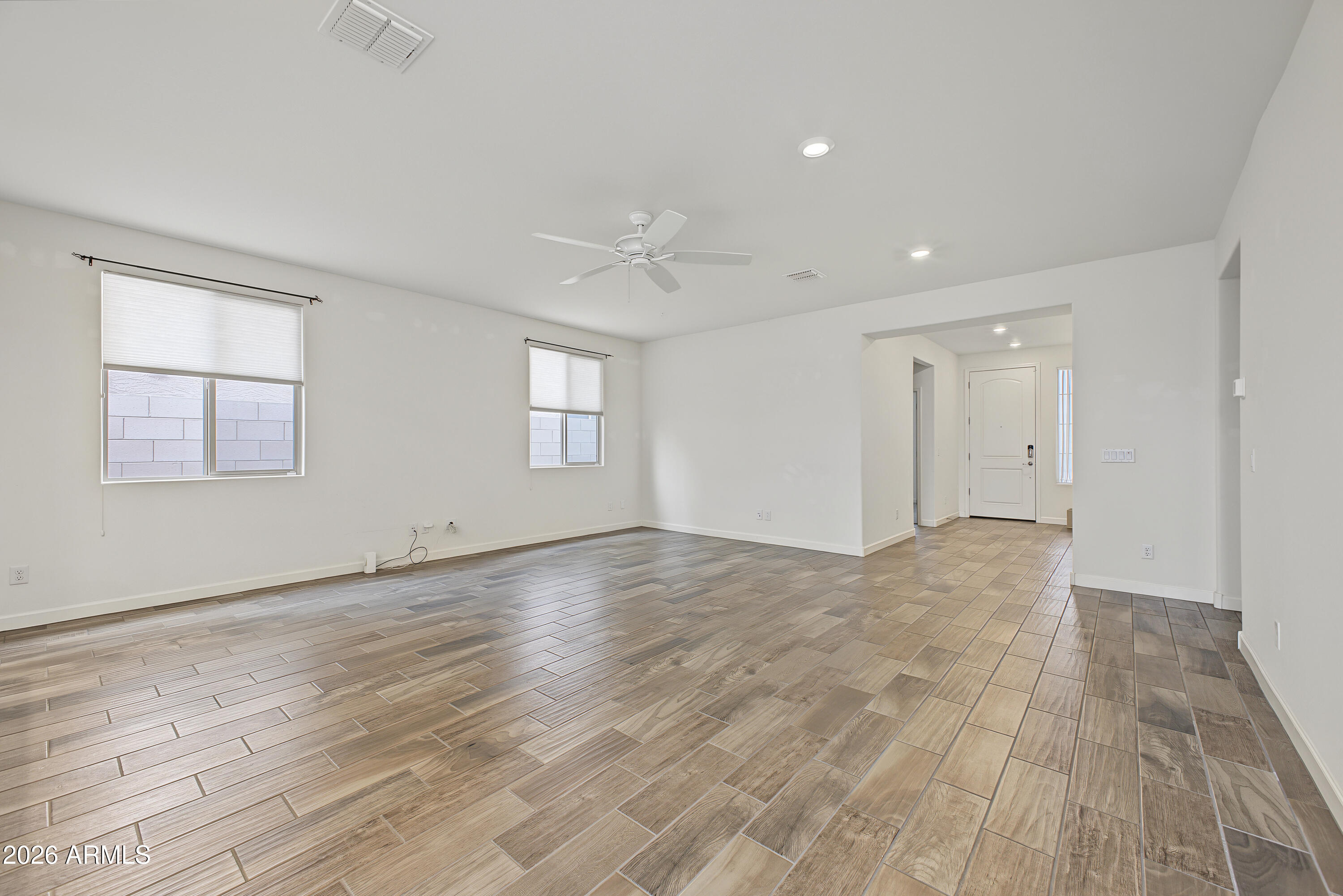 4105 E HOOT OWL Trail