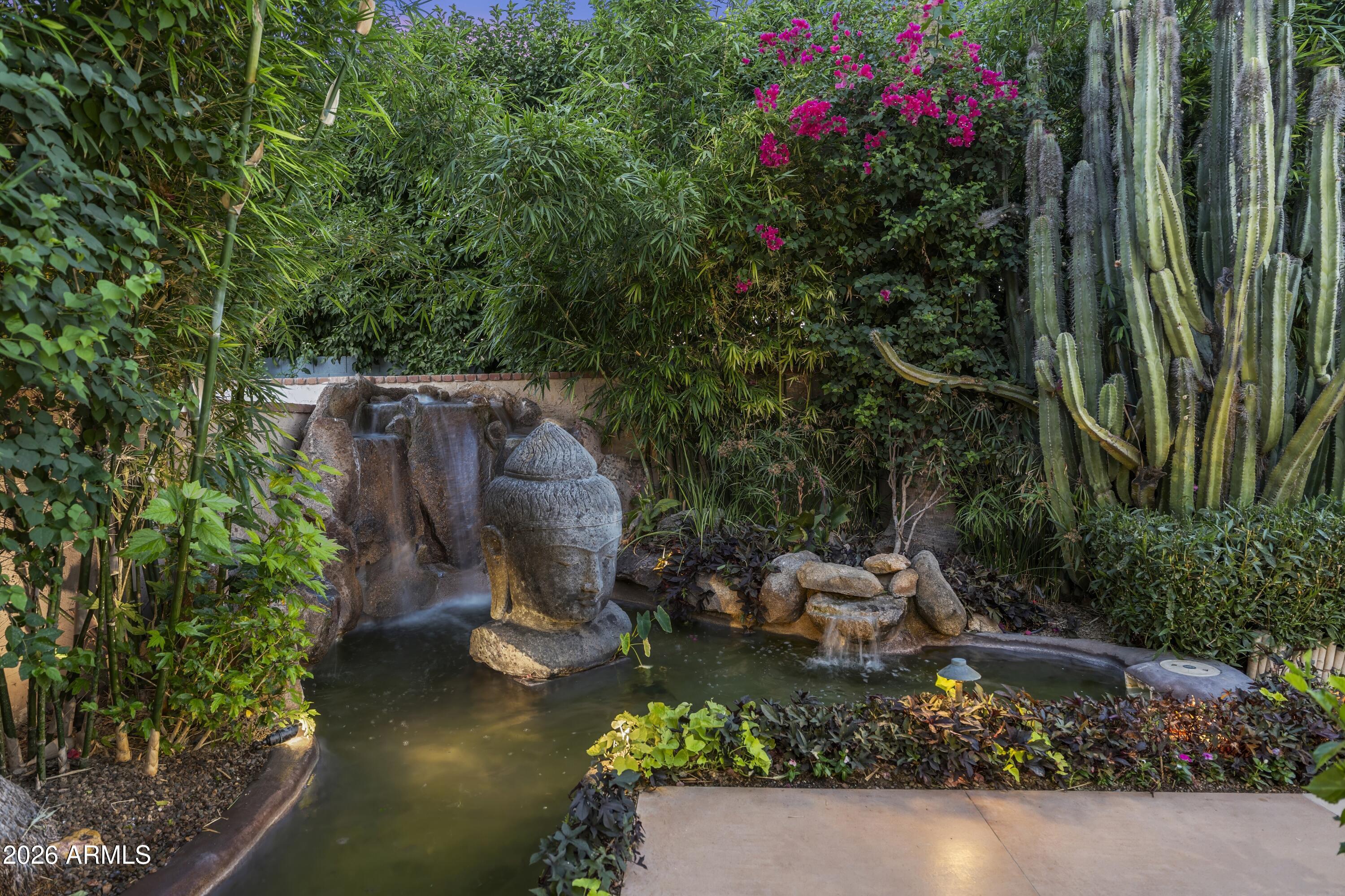 5762 N Scottsdale Road