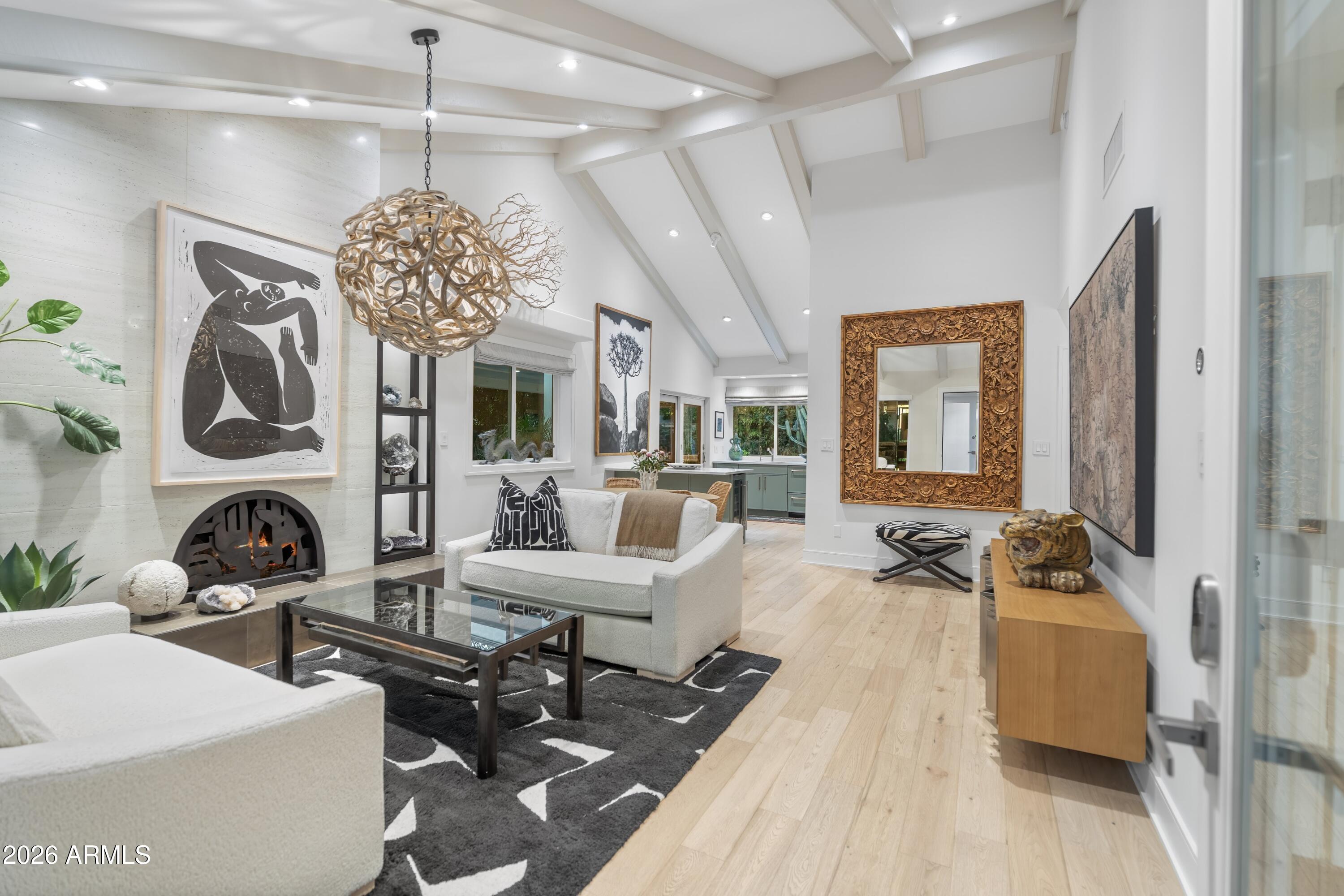 5762 N Scottsdale Road