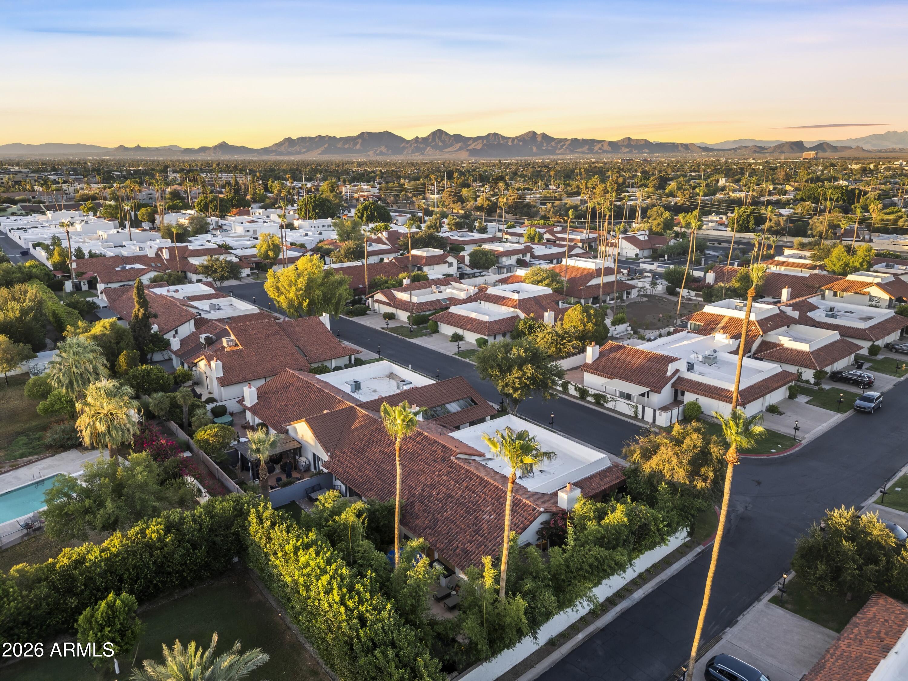 5762 N Scottsdale Road
