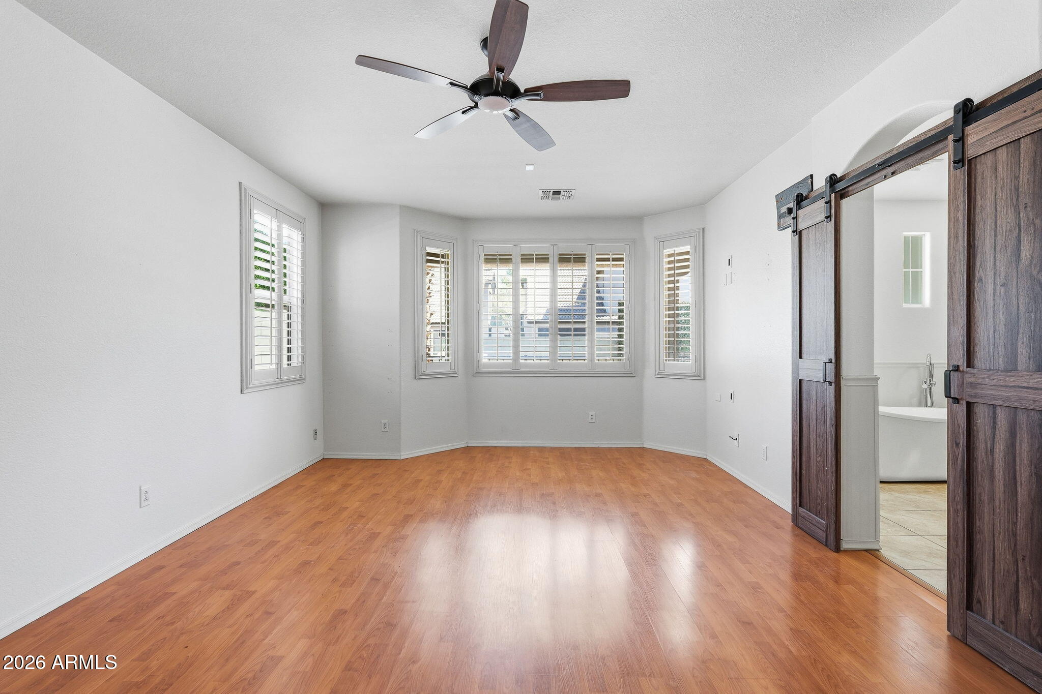 1155 W LAREDO Avenue