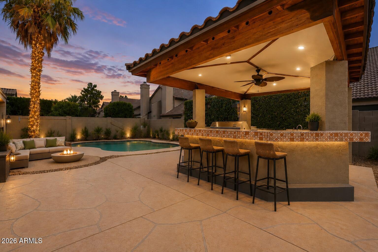 1155 W LAREDO Avenue