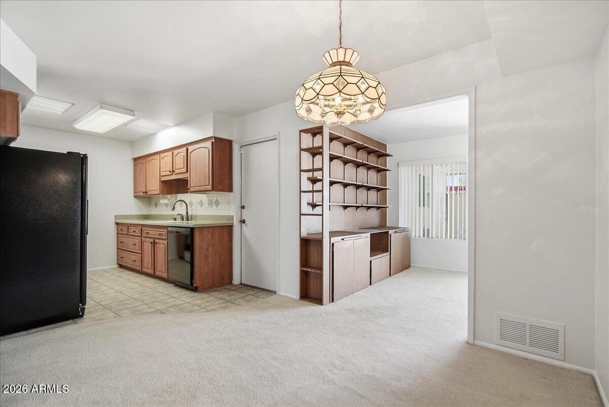 9907 W CEDAR Drive