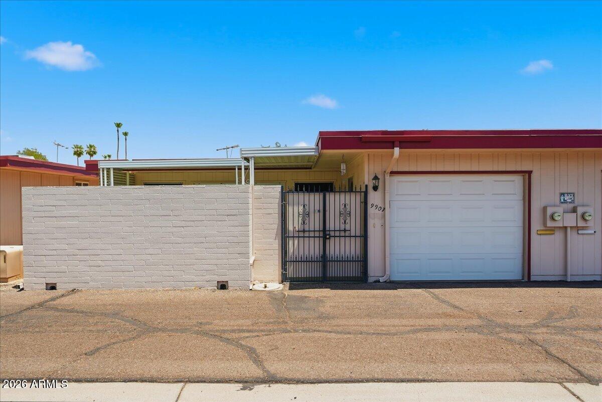 9907 W CEDAR Drive