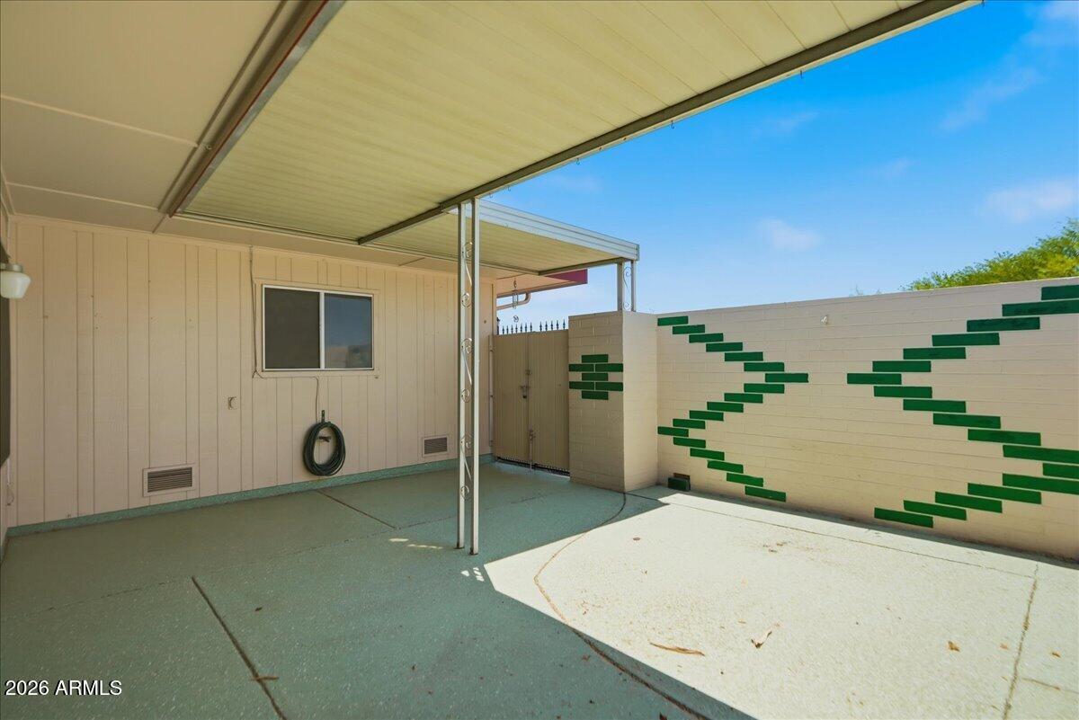 9907 W CEDAR Drive