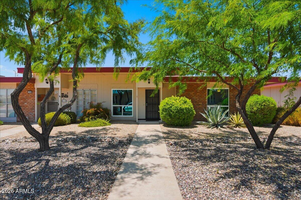 9907 W CEDAR Drive