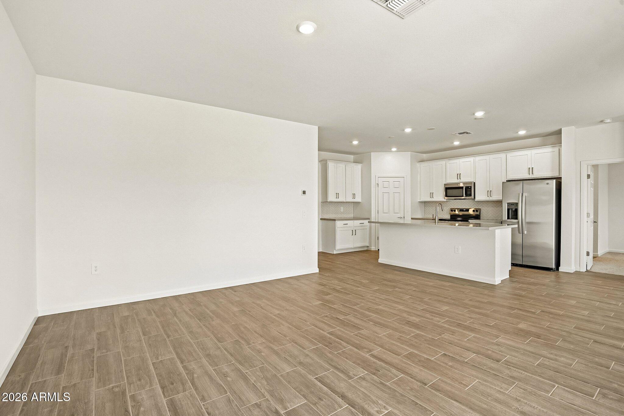 46939 W Dry Gulch Road