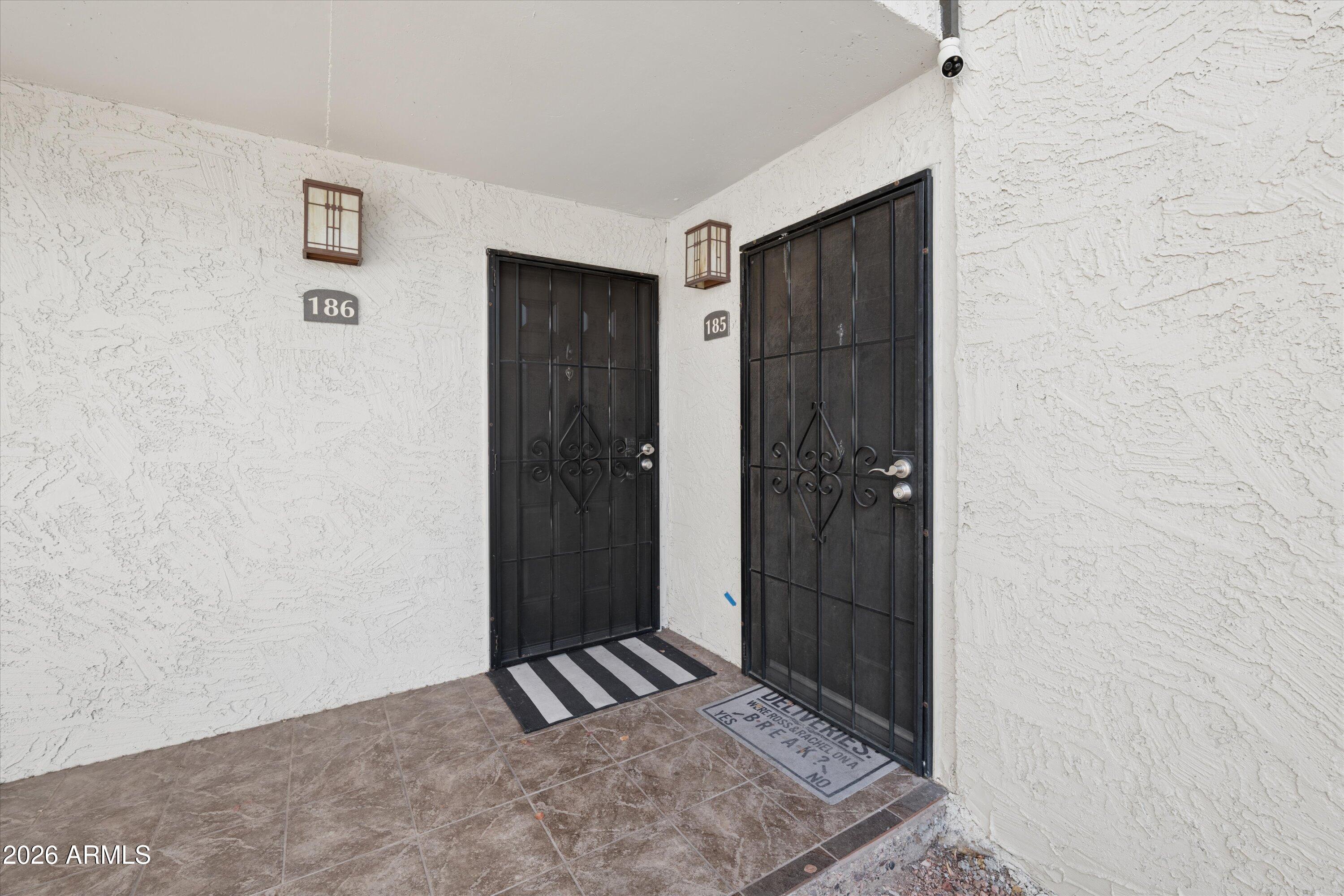 3825 E CAMELBACK Road E 186