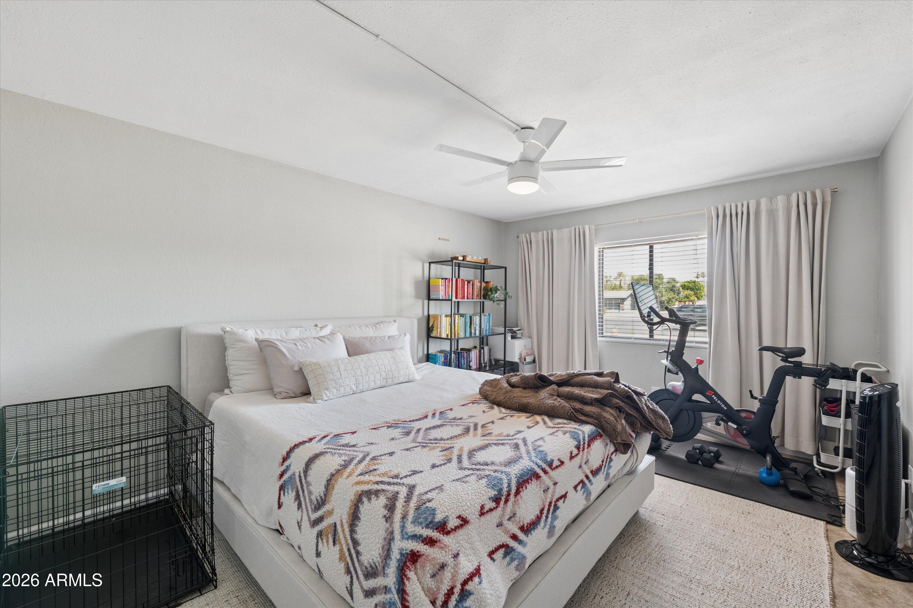 3825 E CAMELBACK Road E 186