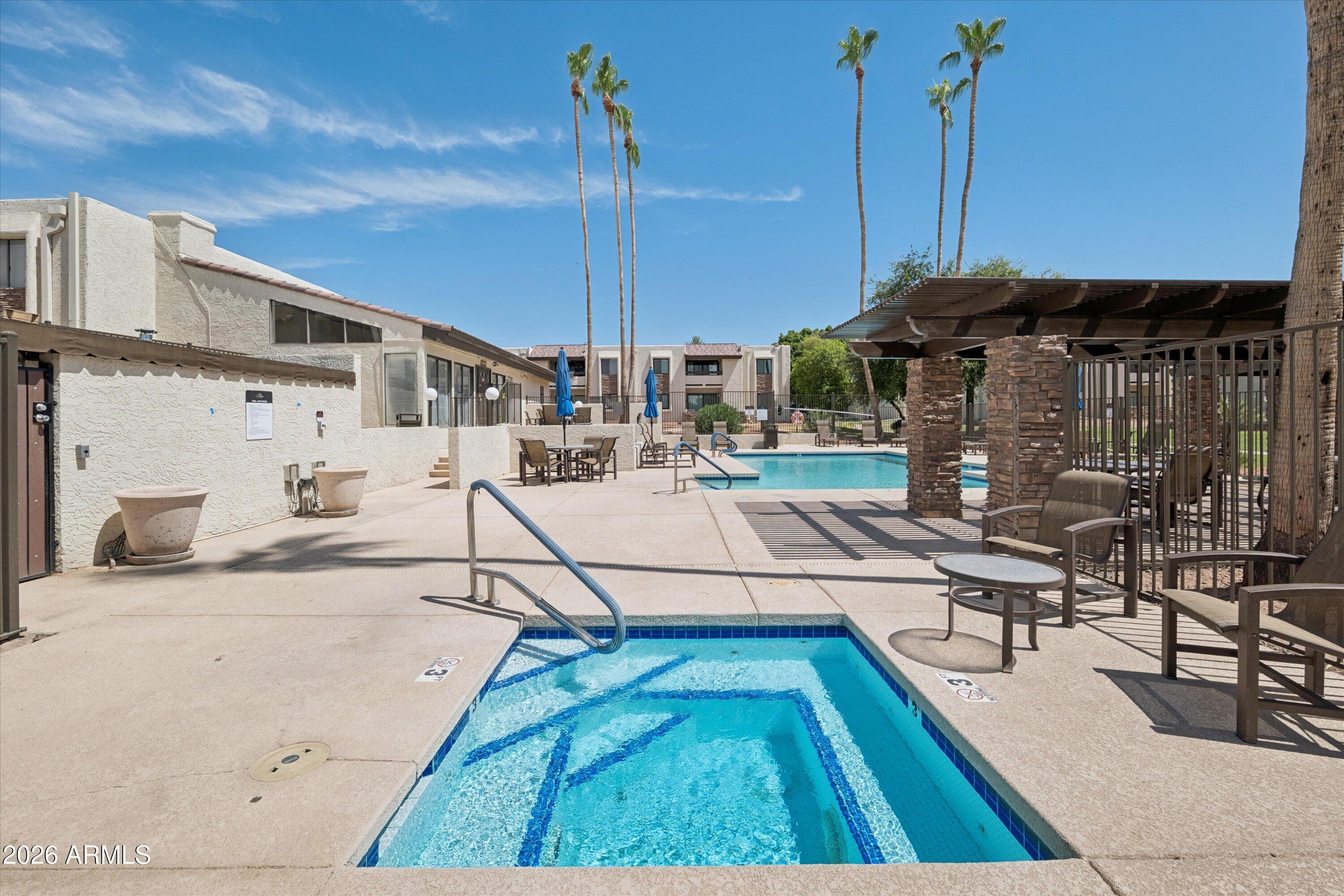 3825 E CAMELBACK Road E 186