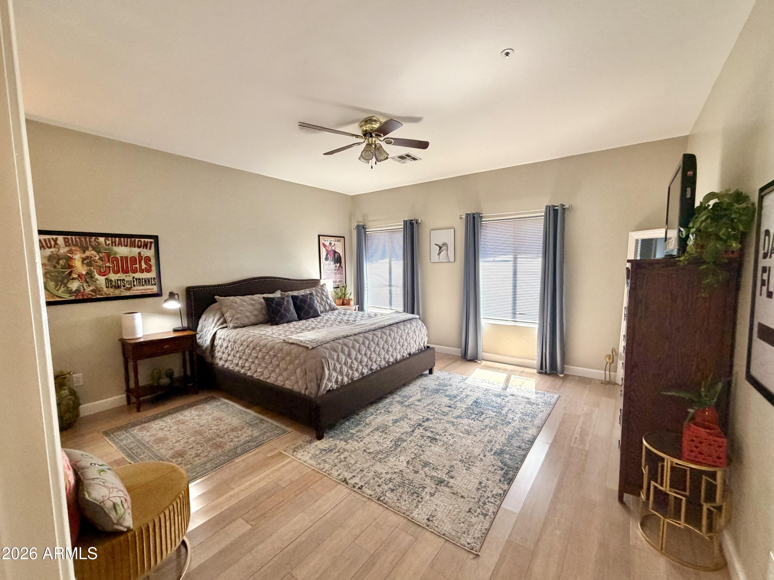 525 N MILLER Road 244