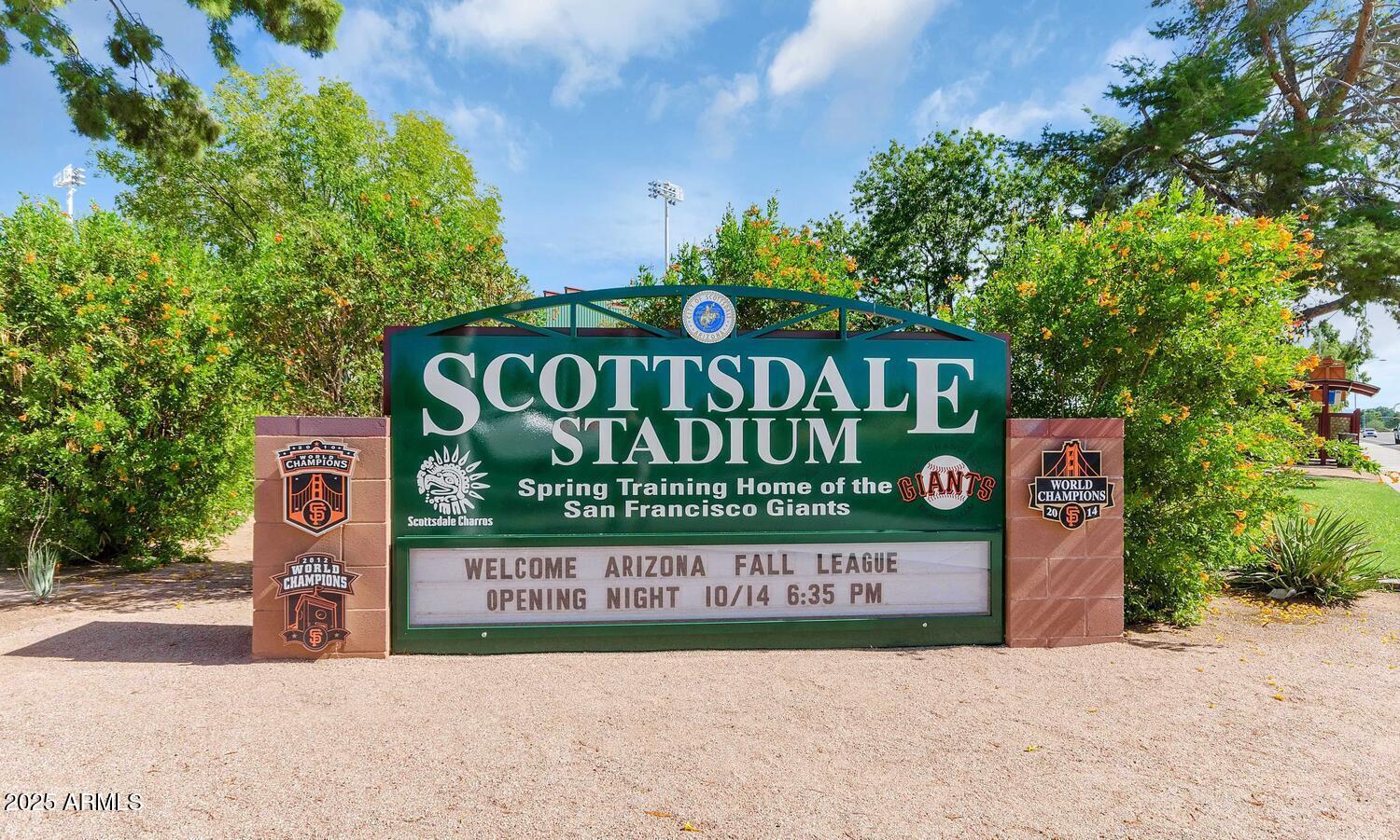 3801 N Goldwater Boulevard 400