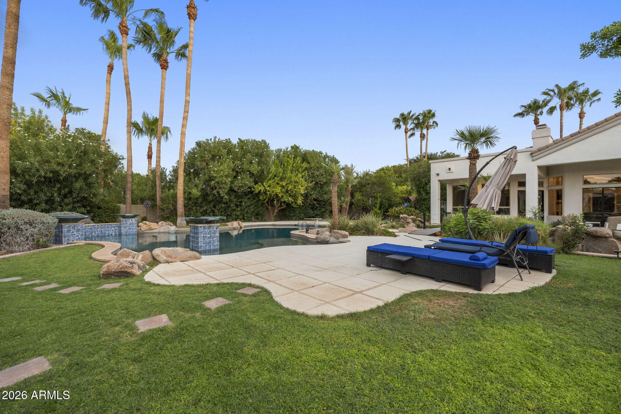 2656 E Taurus Place