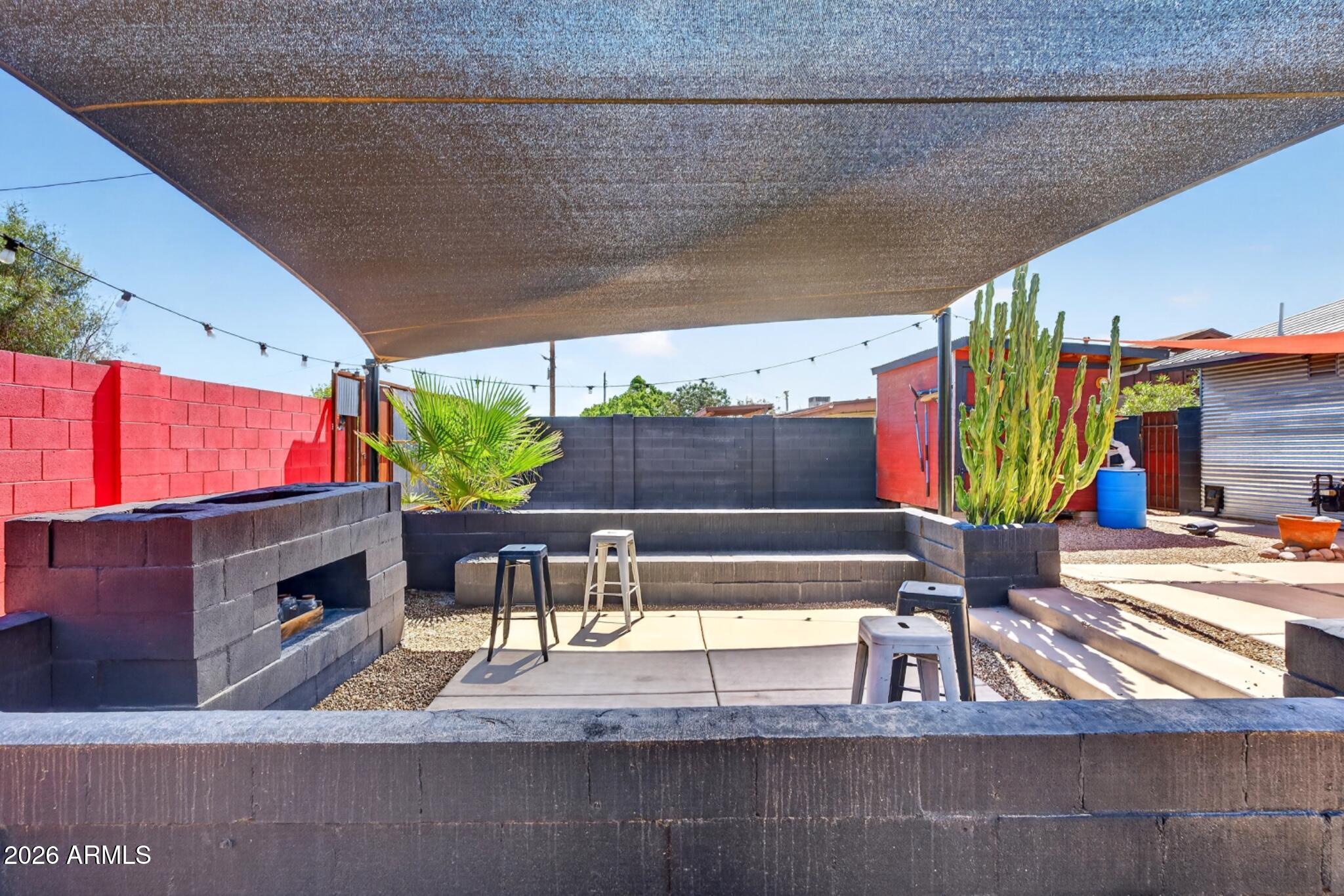 346 E Papago Drive