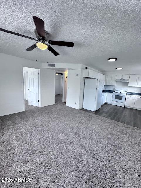 377 N 15TH Street