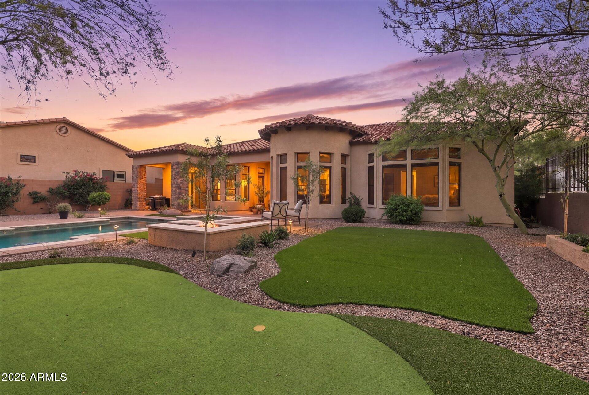 4223 N ARBOLES Circle