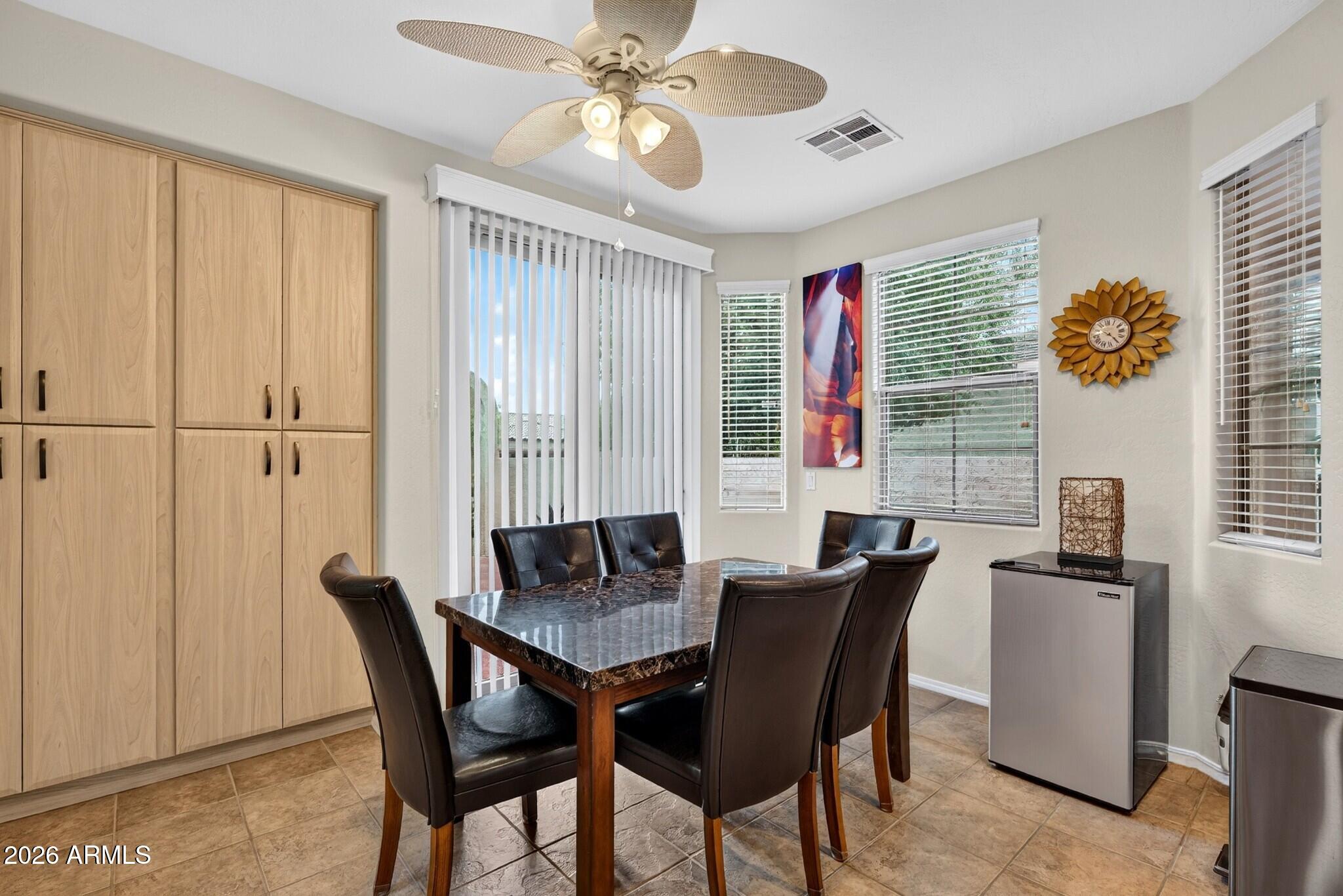 12376 W RUNNING DEER Trail