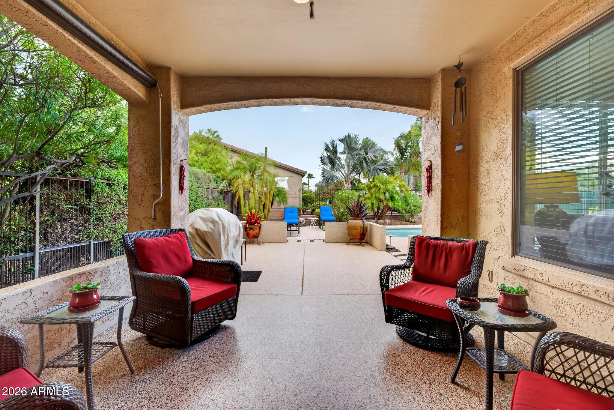 12376 W RUNNING DEER Trail