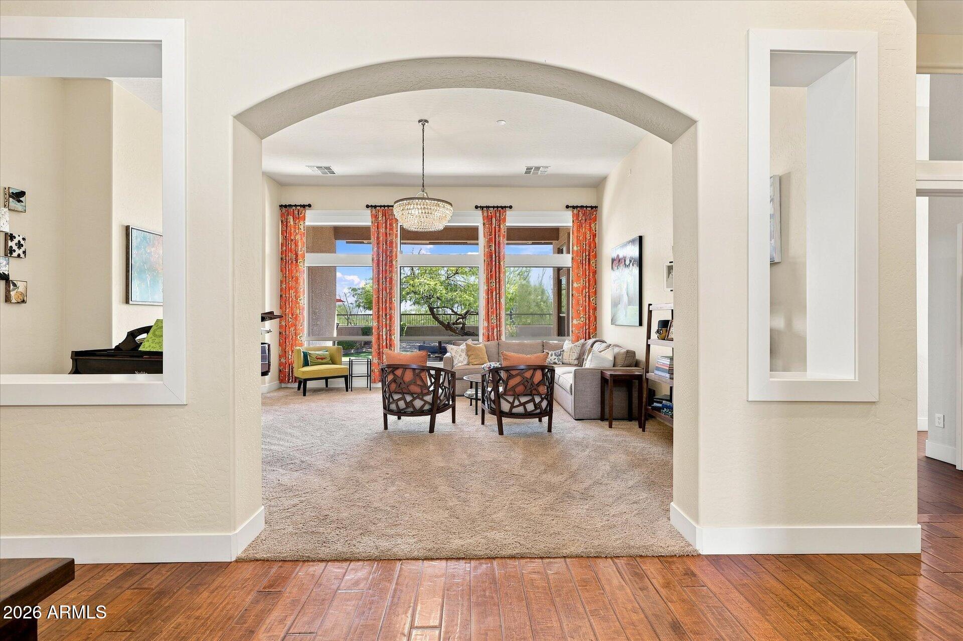 7963 E SUGARLOAF Circle