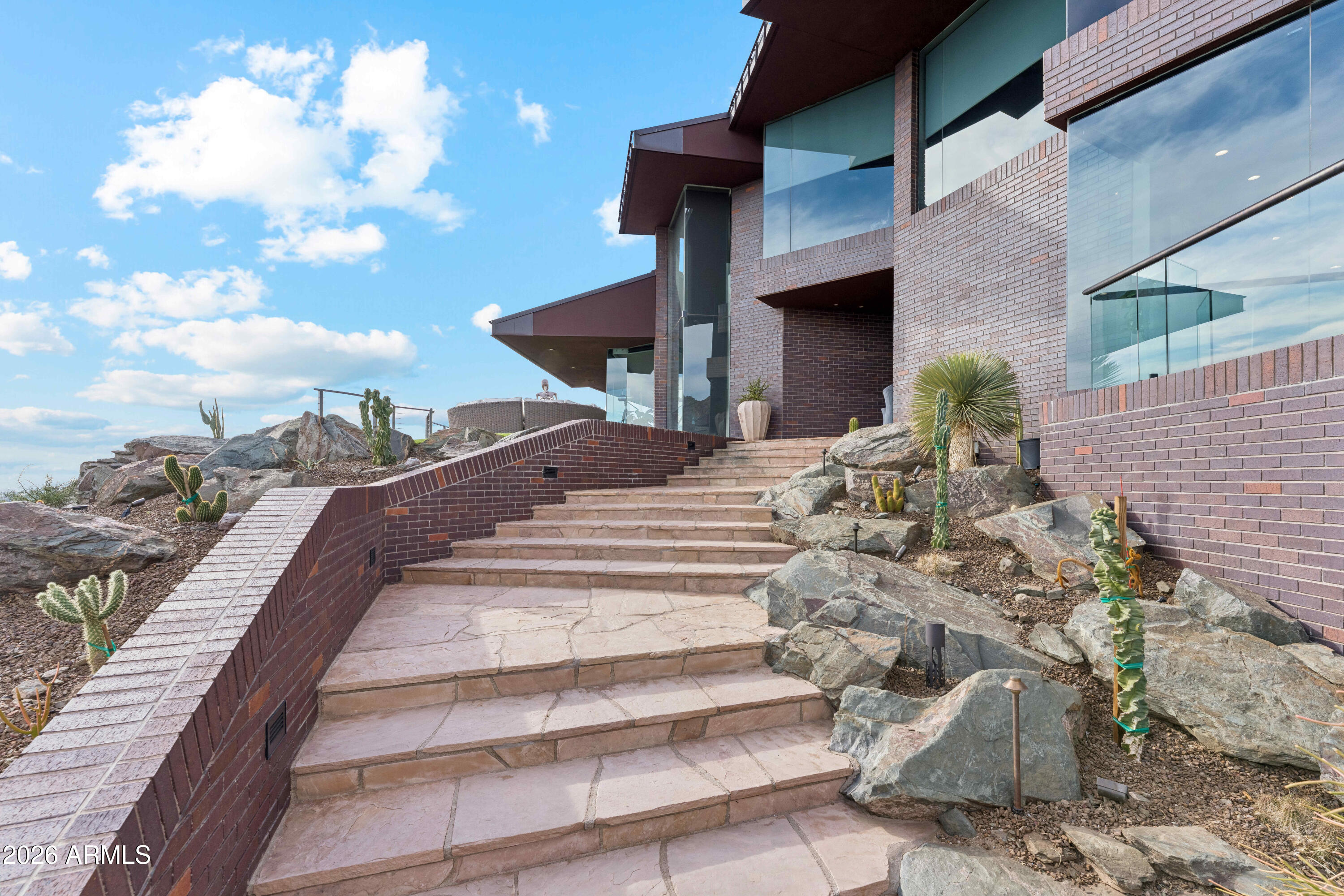 2106 E Kaler Drive