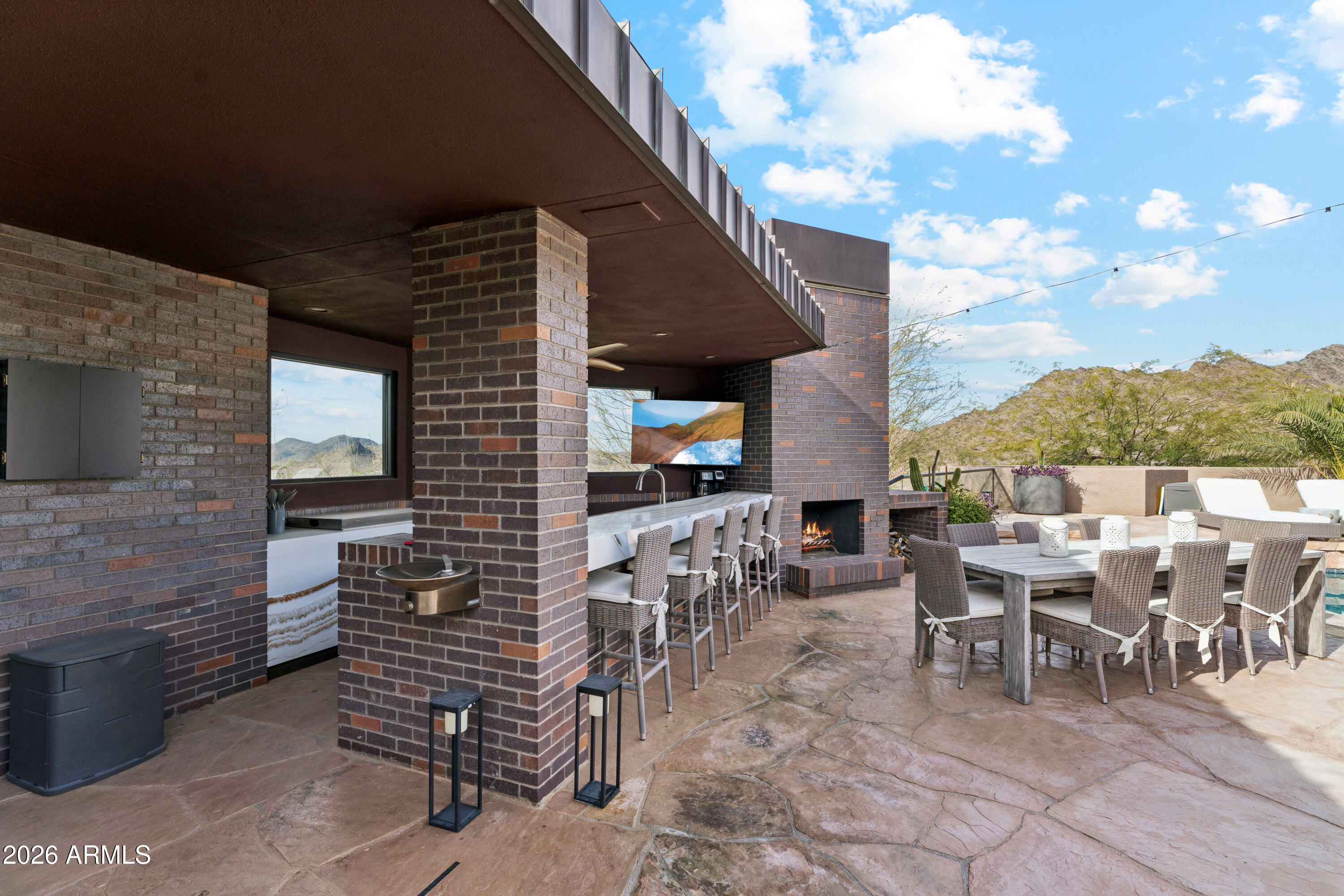 2106 E Kaler Drive