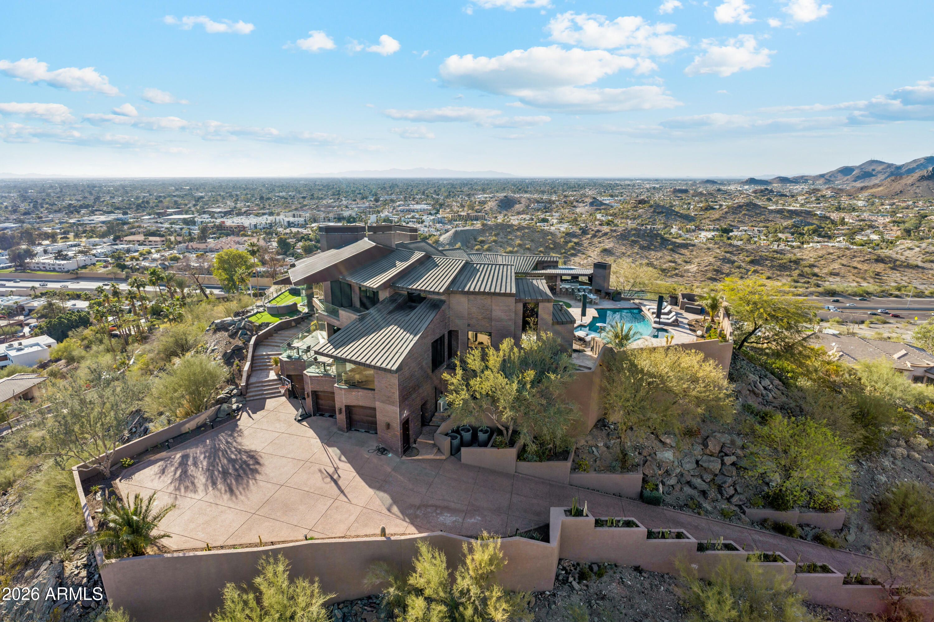 2106 E Kaler Drive