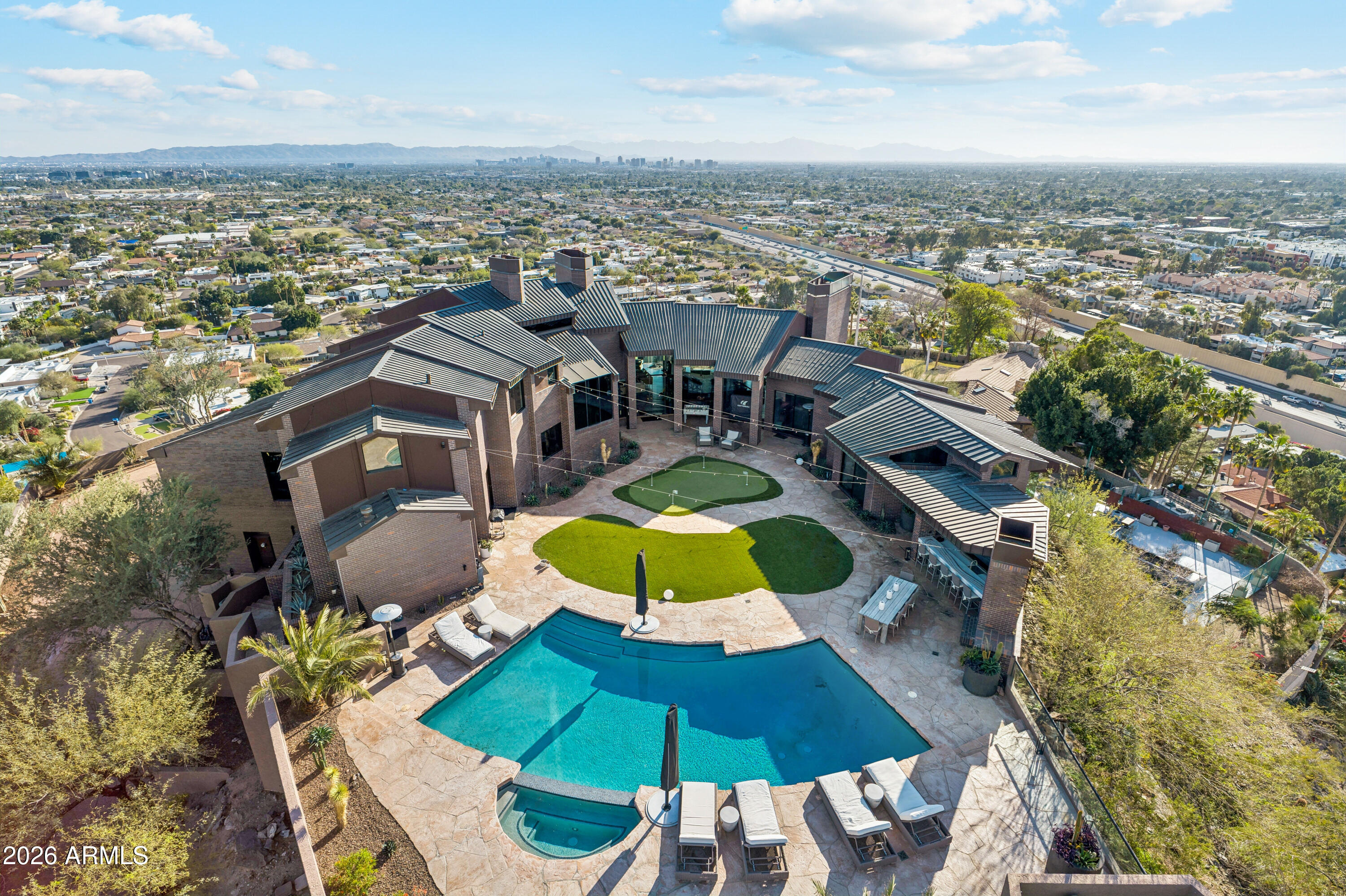 2106 E Kaler Drive