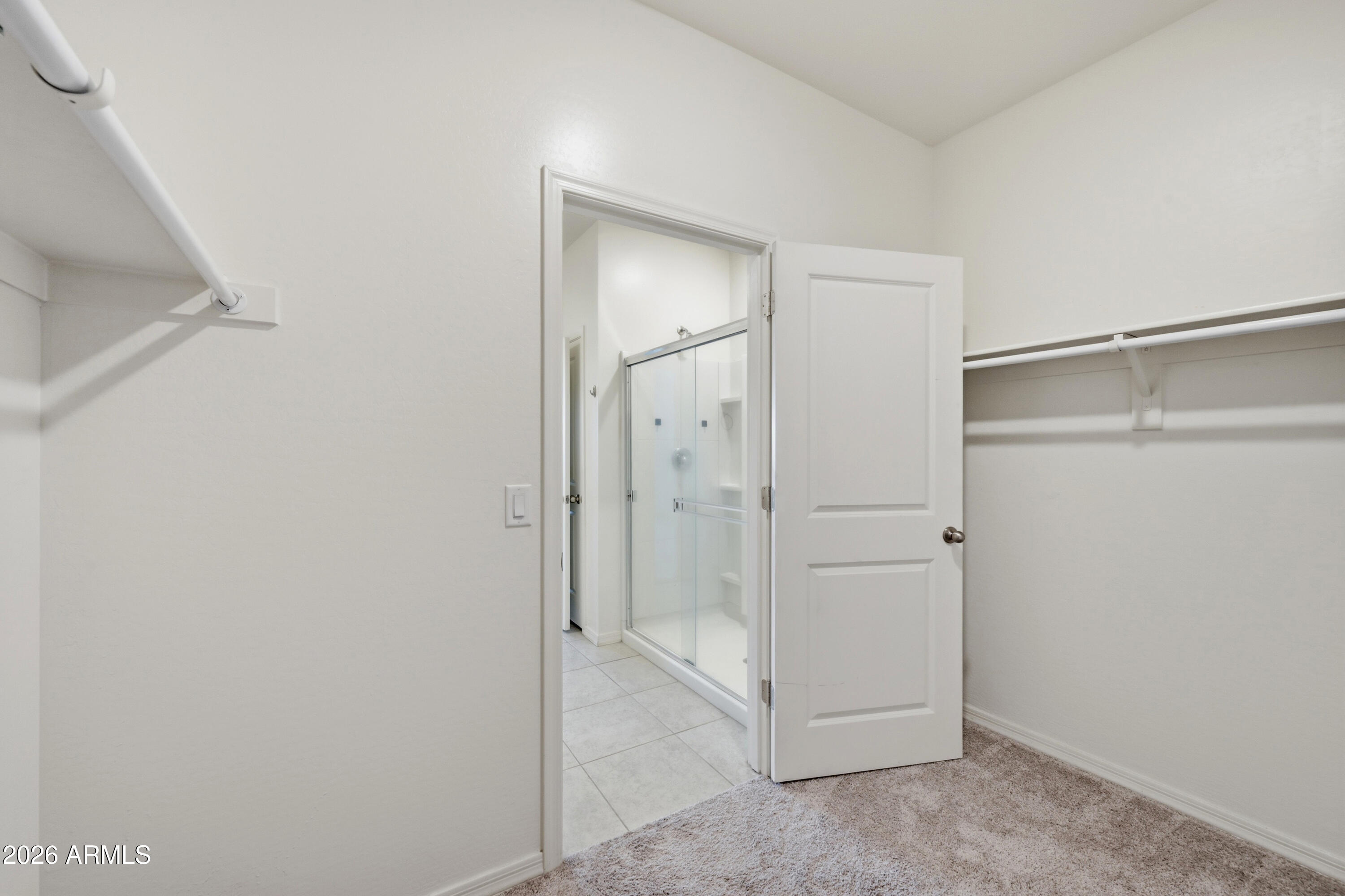 2022 E NEW BONNET Lane