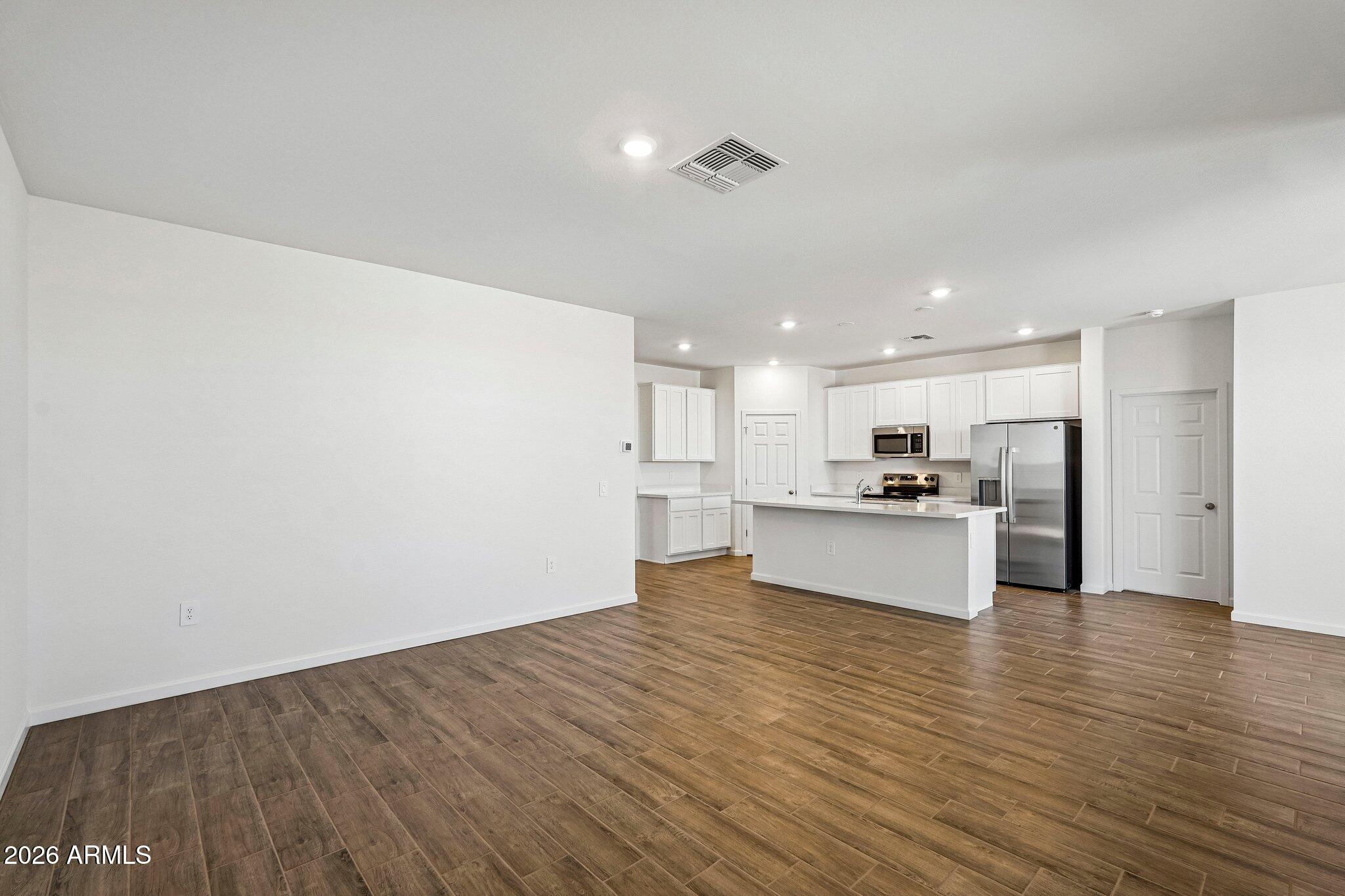 46920 W Dry Gulch Road