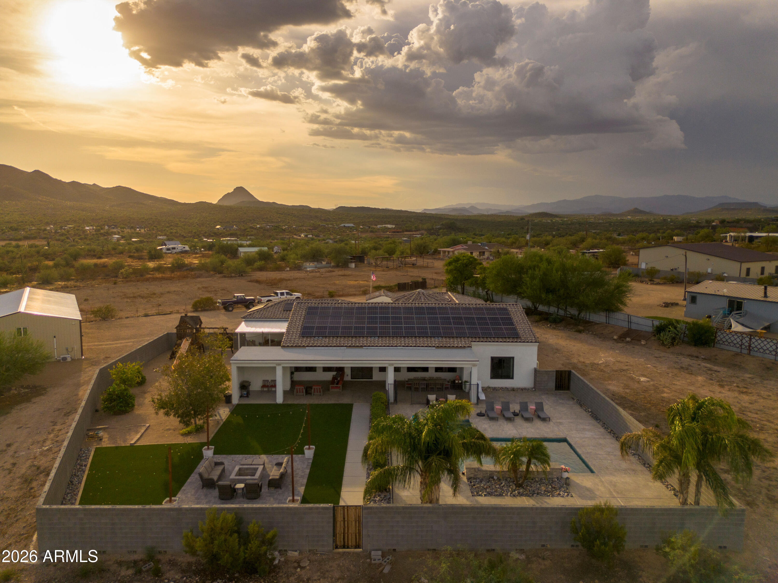 119 E Sabrosa Drive