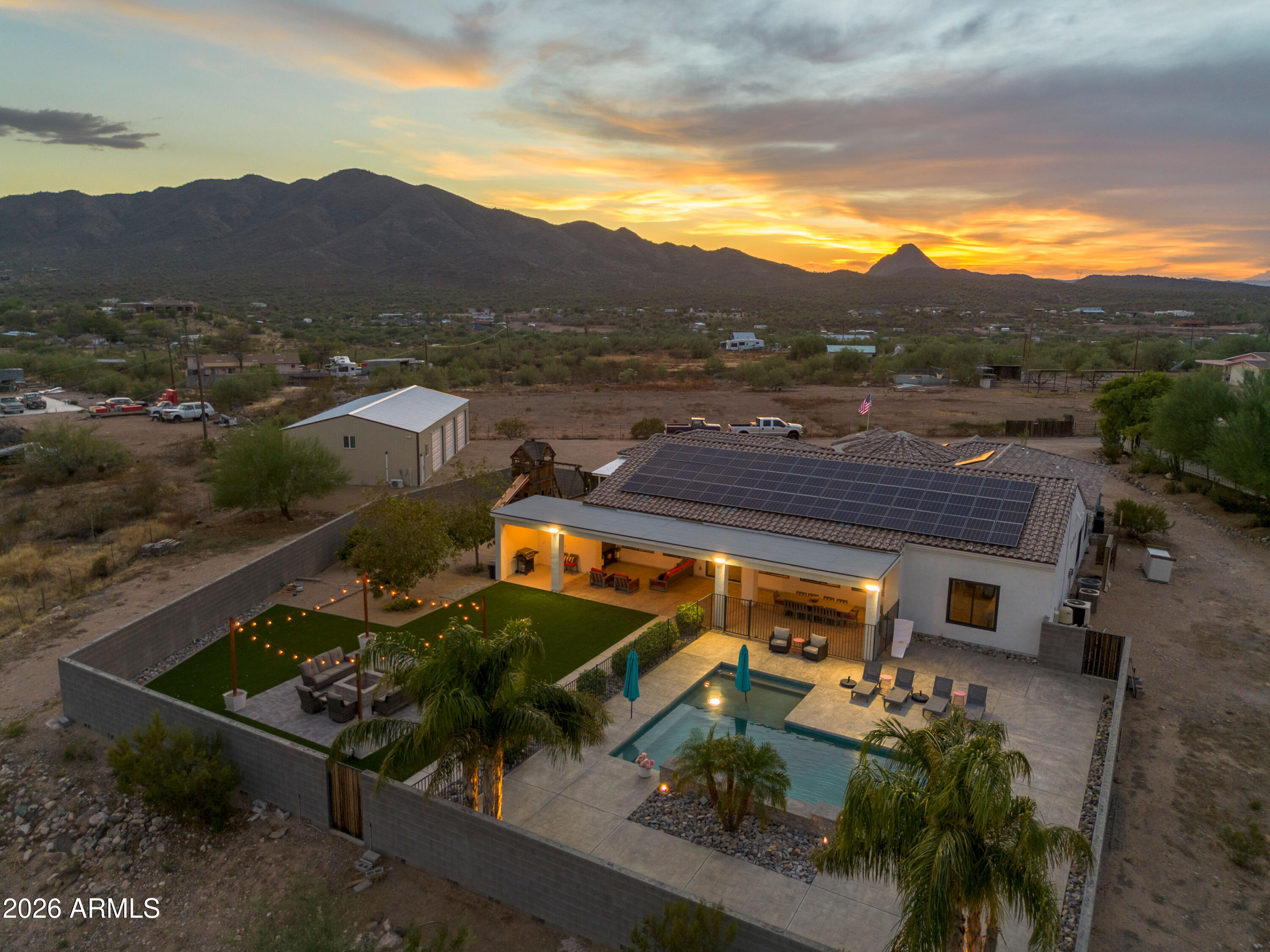 119 E Sabrosa Drive