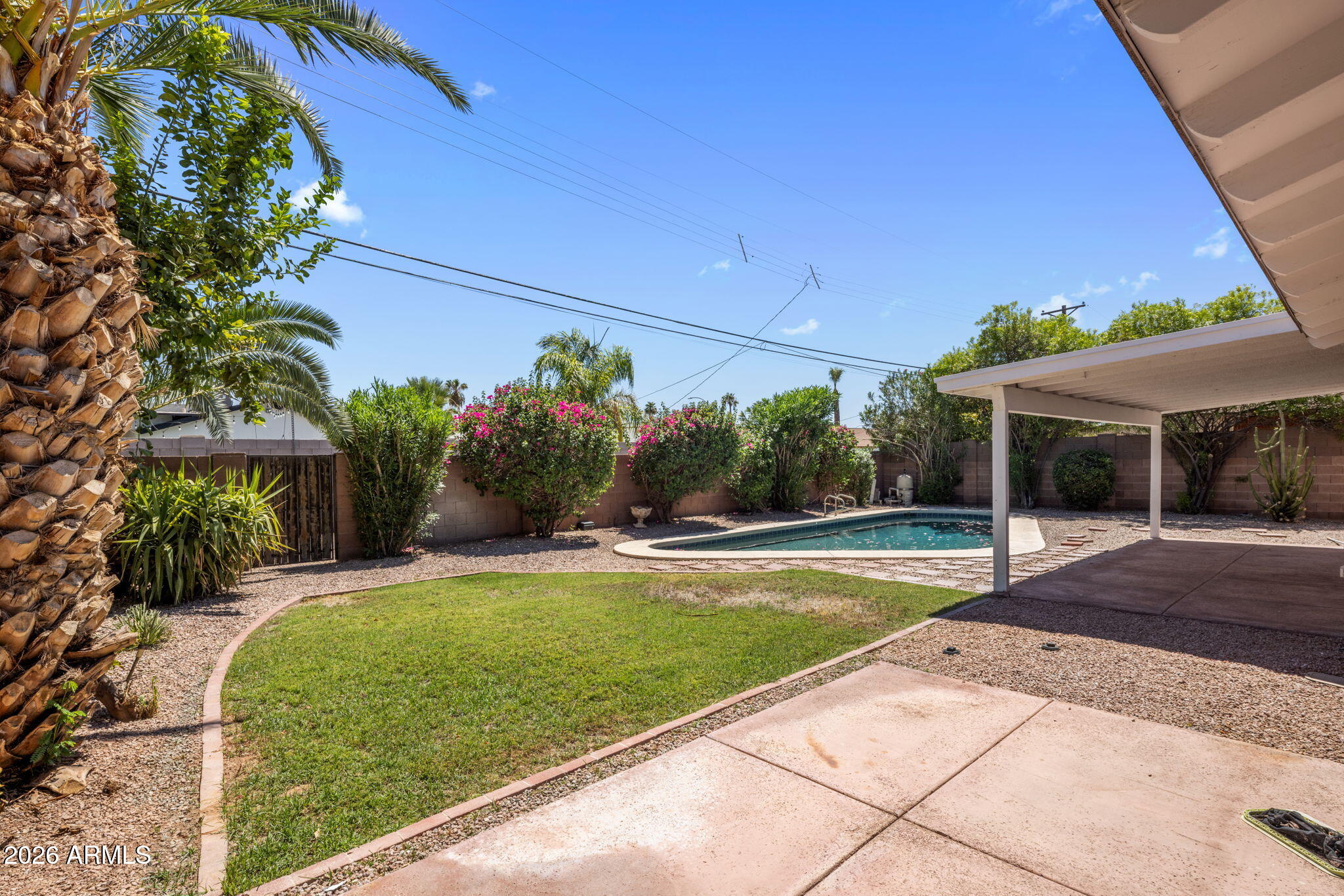 8307 E MONTEROSA Street