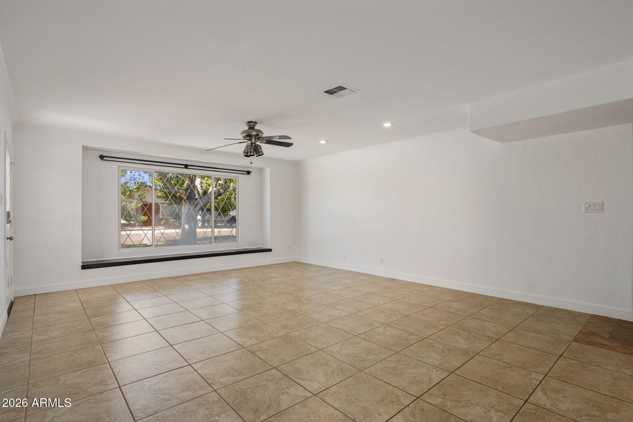 8307 E MONTEROSA Street