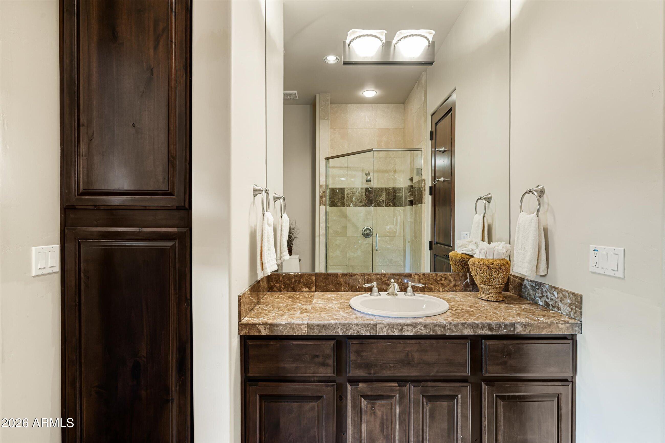 10304 E FOOTHILLS Drive